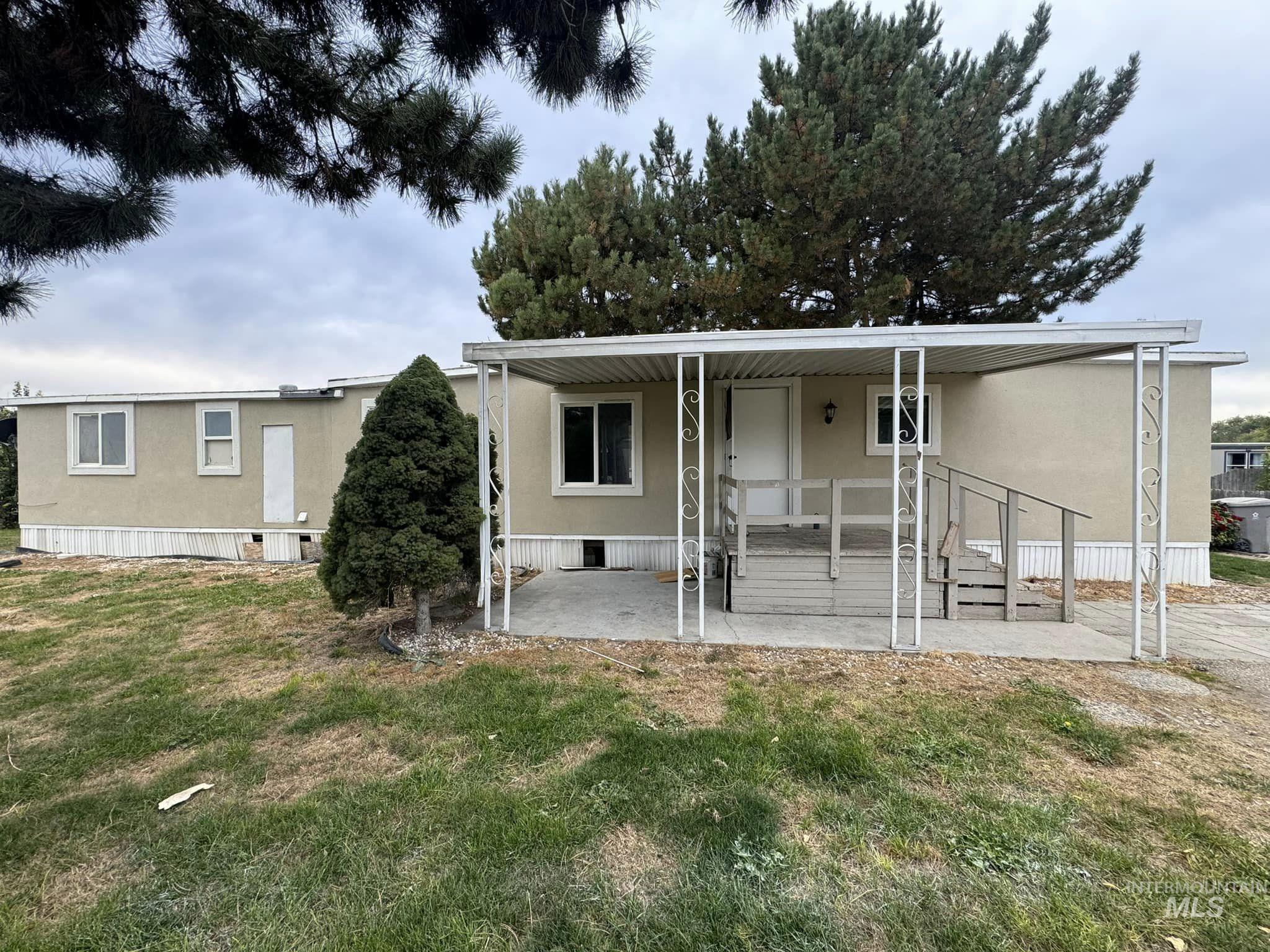 5015 E Ustick Rd. Property Photo 1