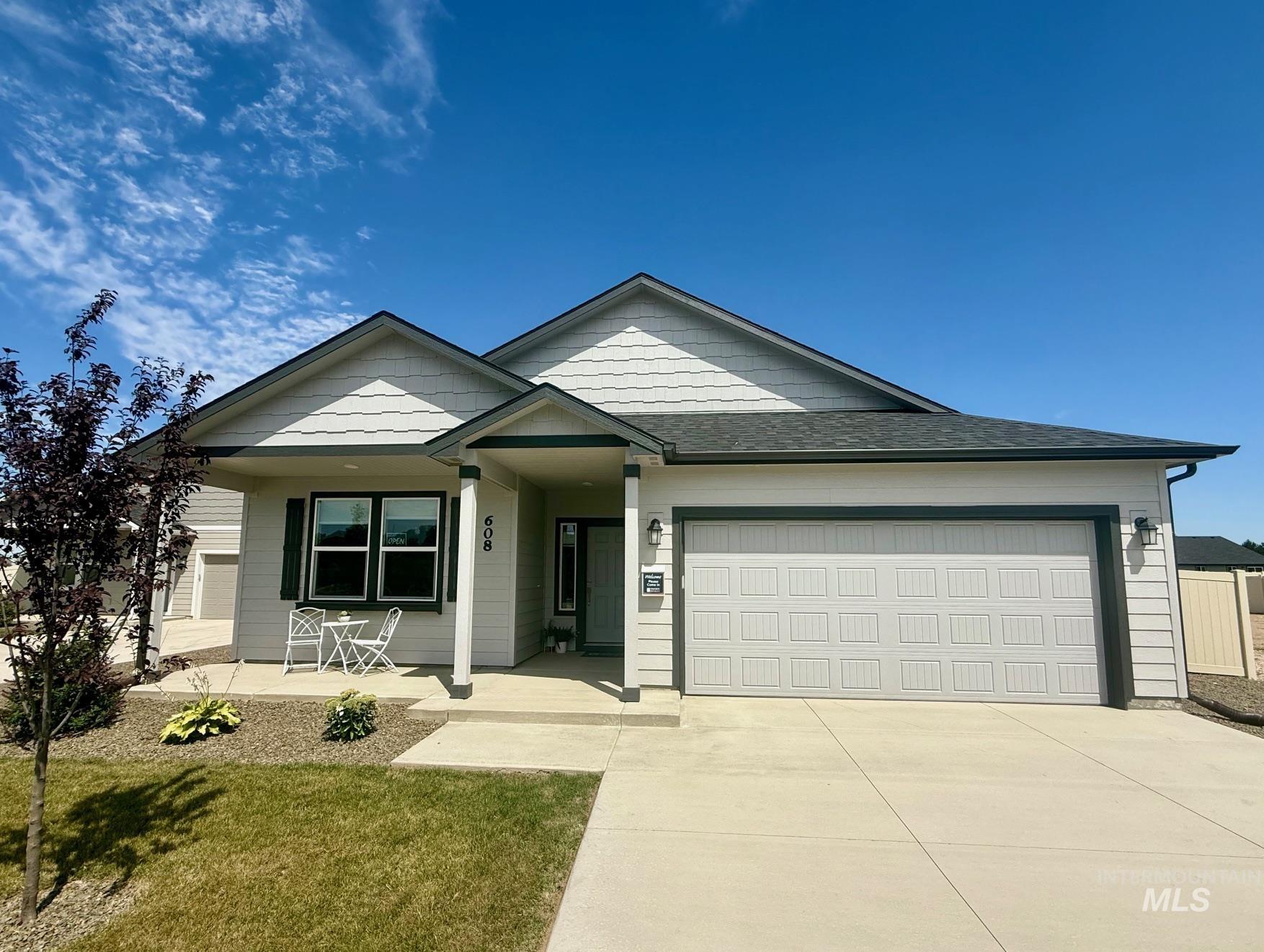 608 Correa Way Property Photo 1