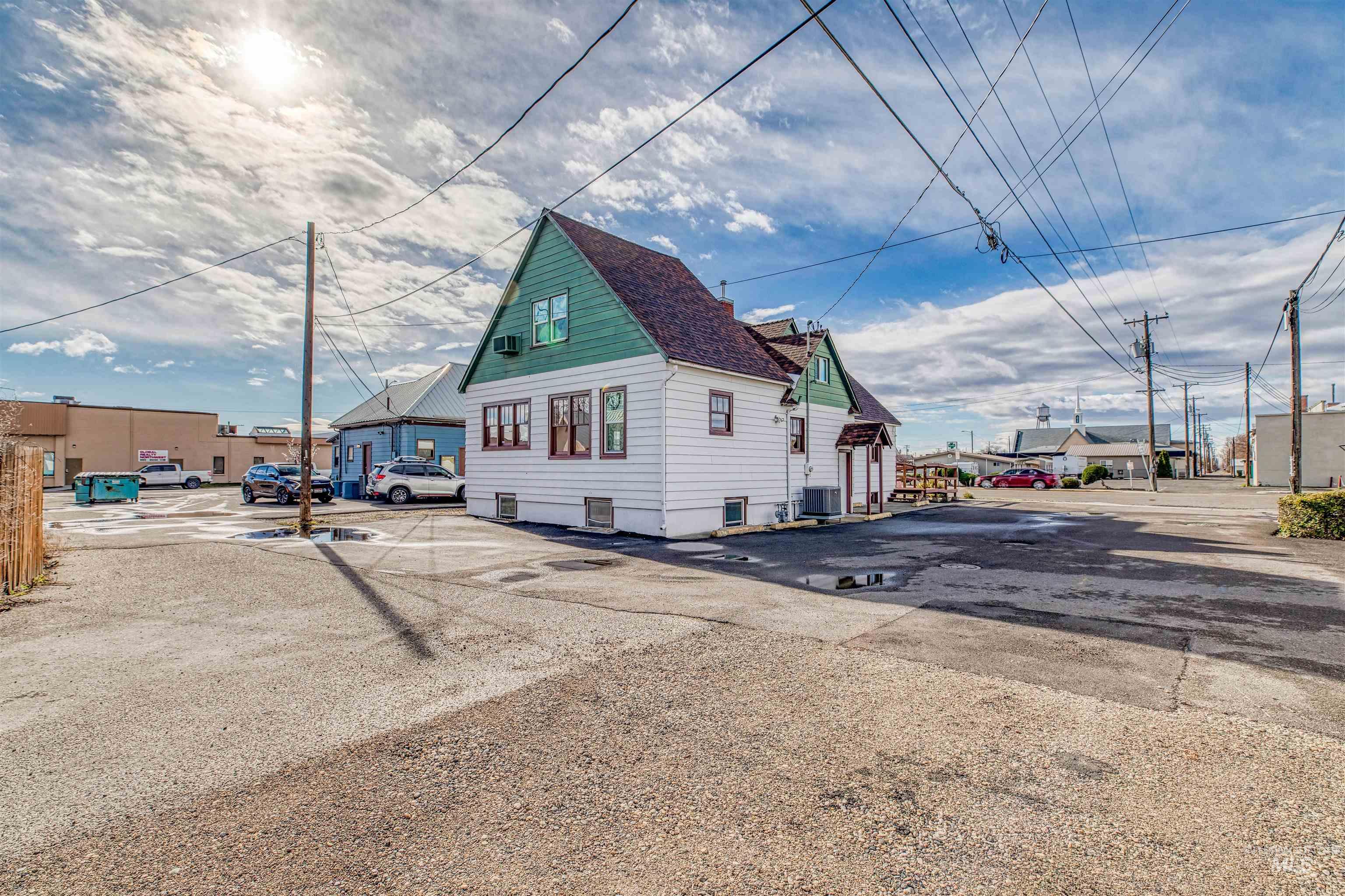 235 W Idaho Avenue Property Photo