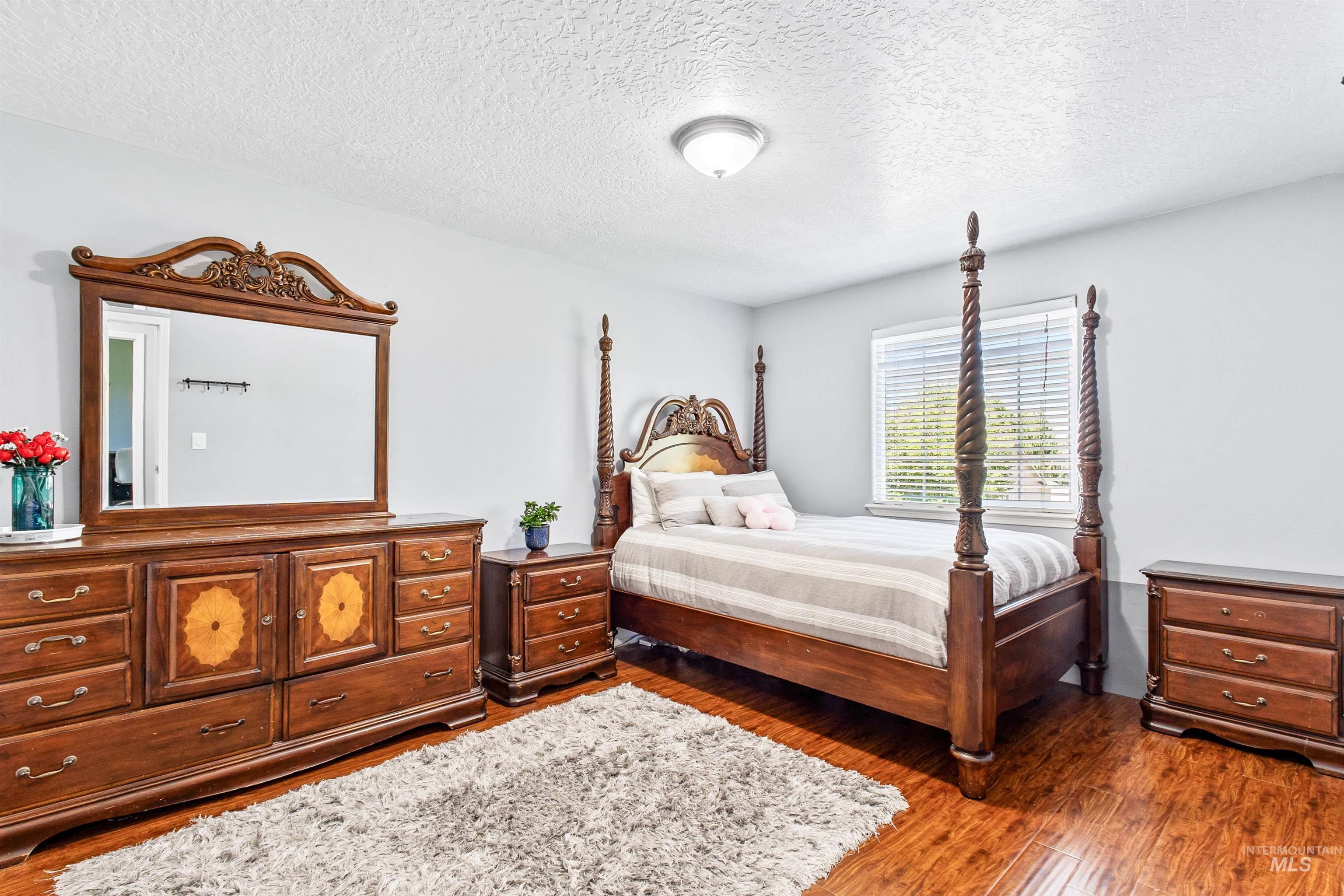 591 E Anton St Property Photo 23