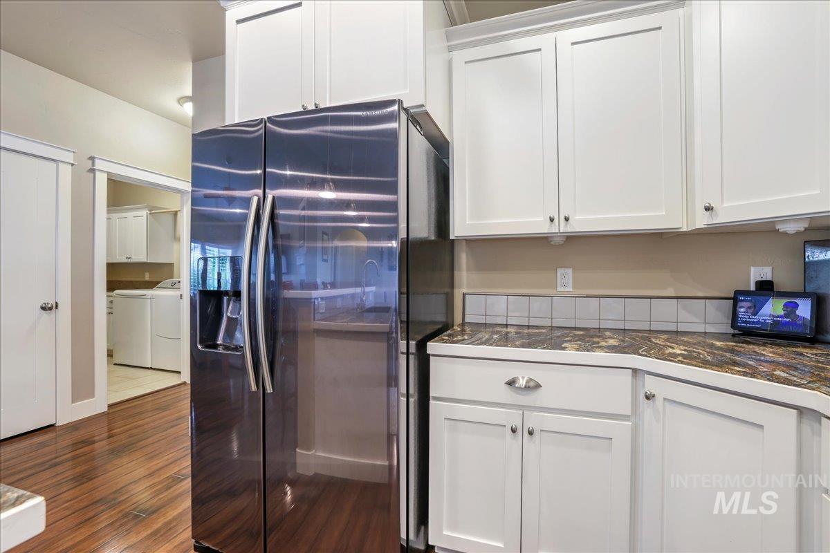 1434 Riverbend Pl Property Photo 15