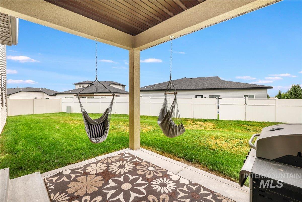 1434 Riverbend Pl Property Photo 38