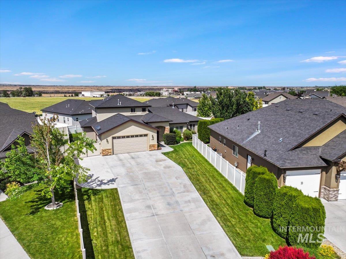 1434 Riverbend Pl Property Photo 48