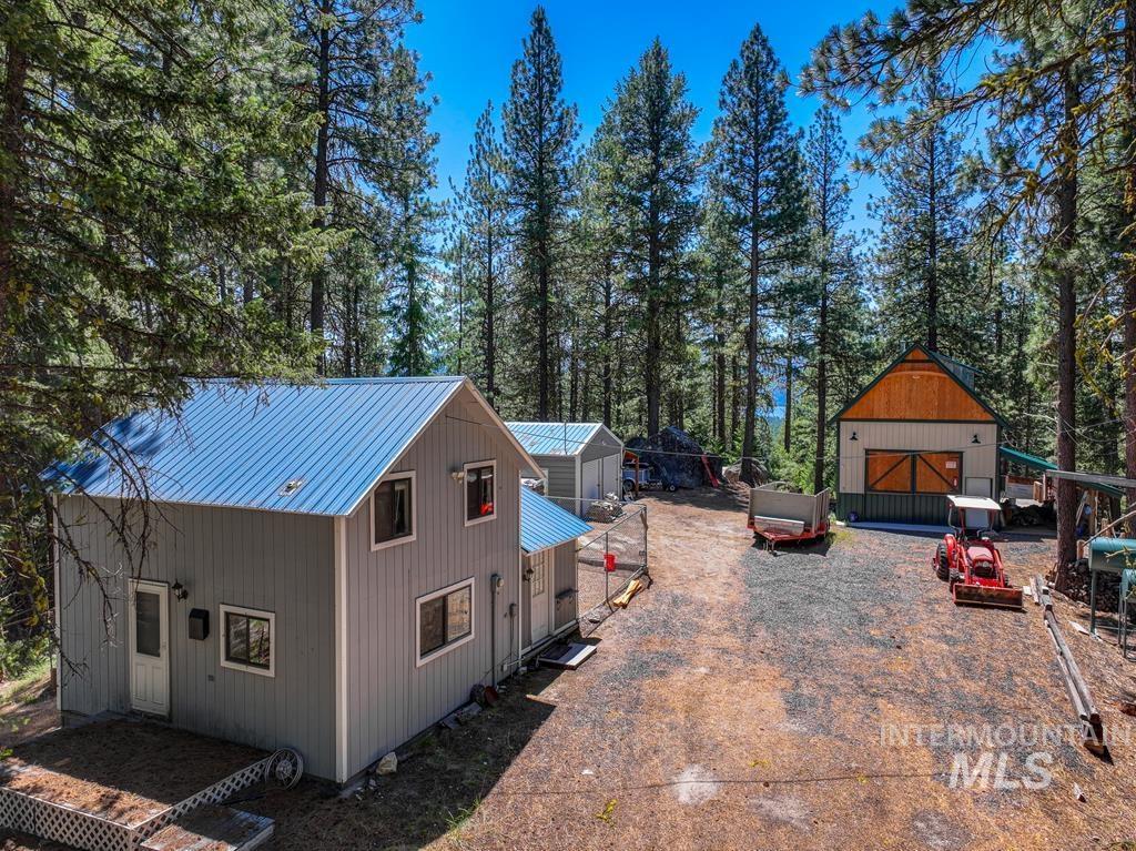 15 Little Donner Dr. Property Photo 1
