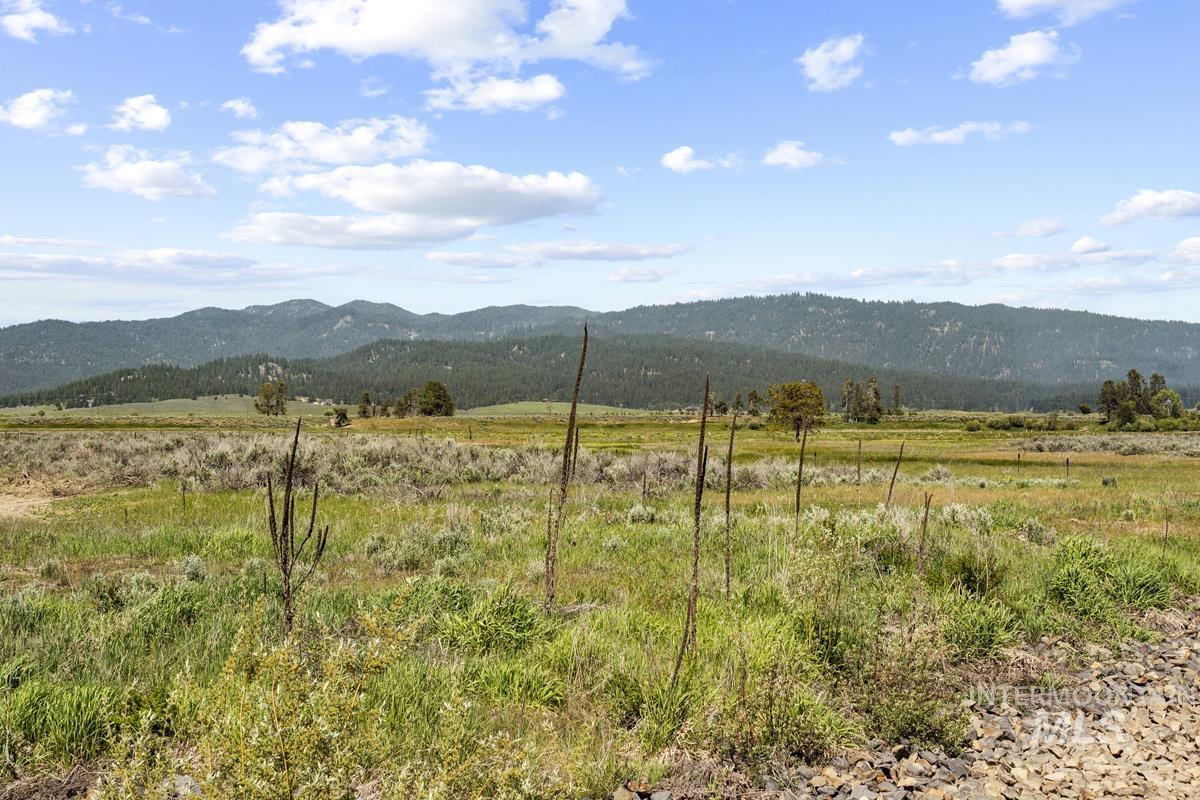 L10 B2 River Bank Drive Property Photo 2