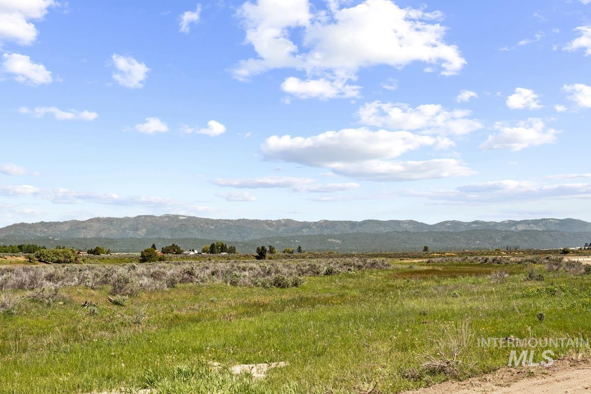 L10 B2 River Bank Drive Property Photo 3