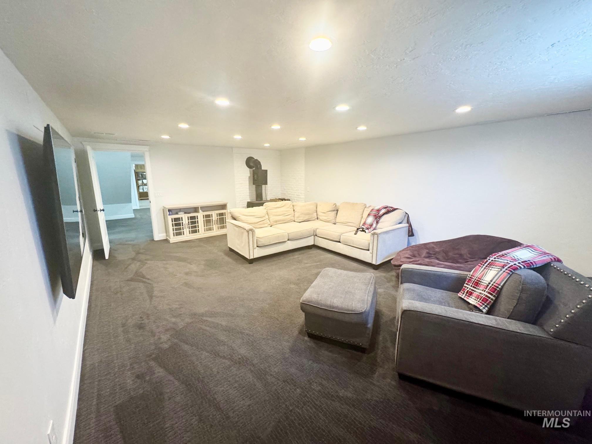 1456 N 400 E Property Photo 24