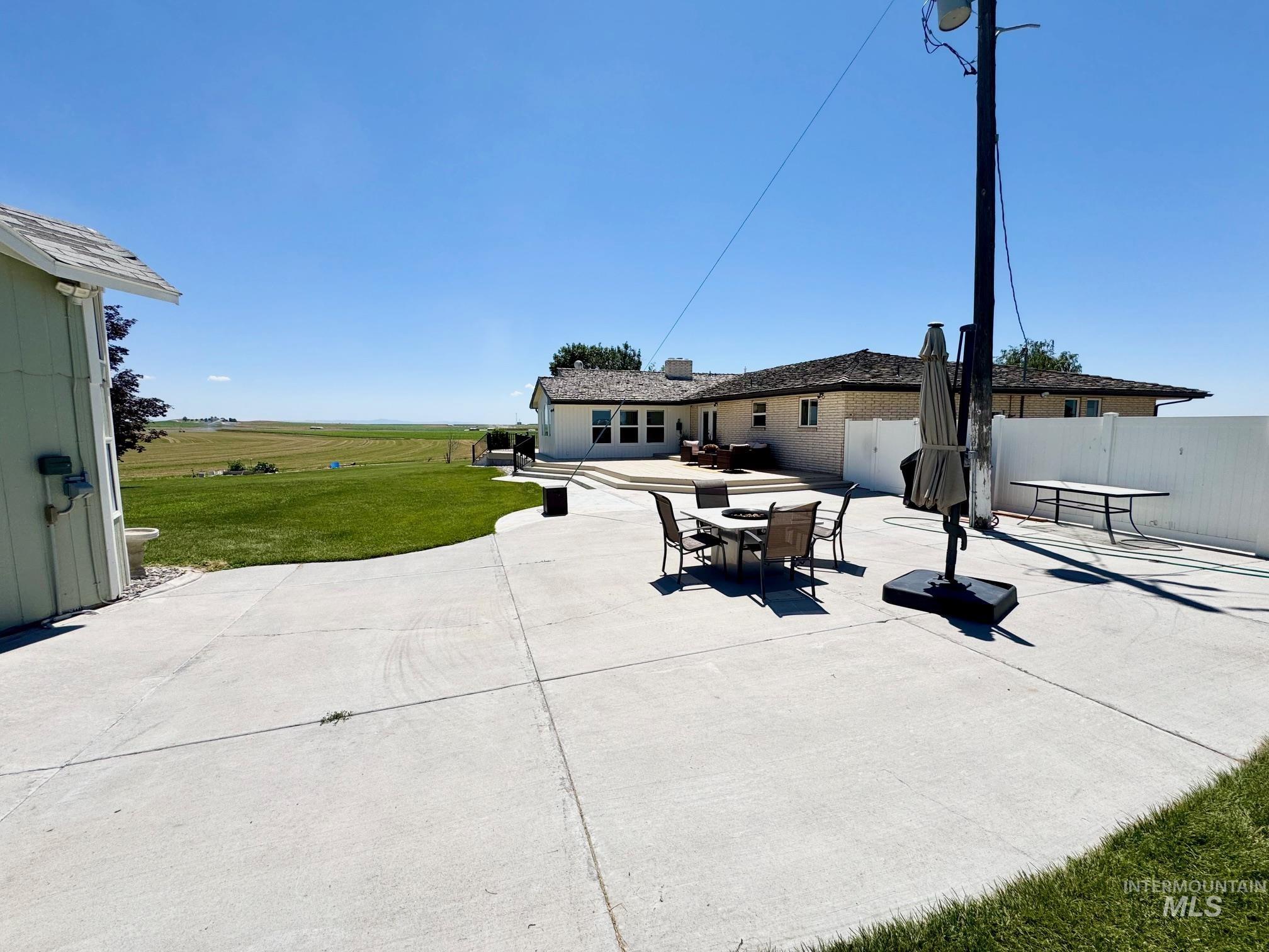 1456 N 400 E Property Photo 38