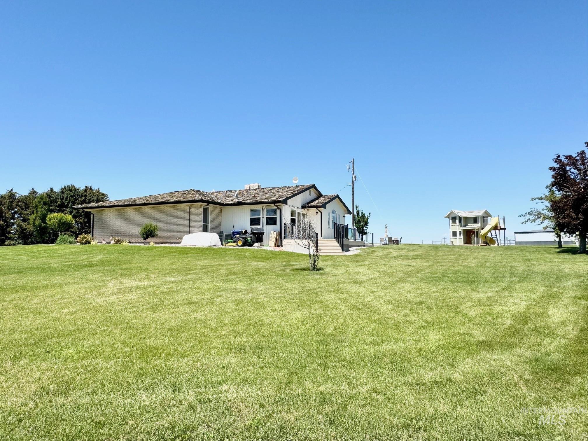 1456 N 400 E Property Photo 39