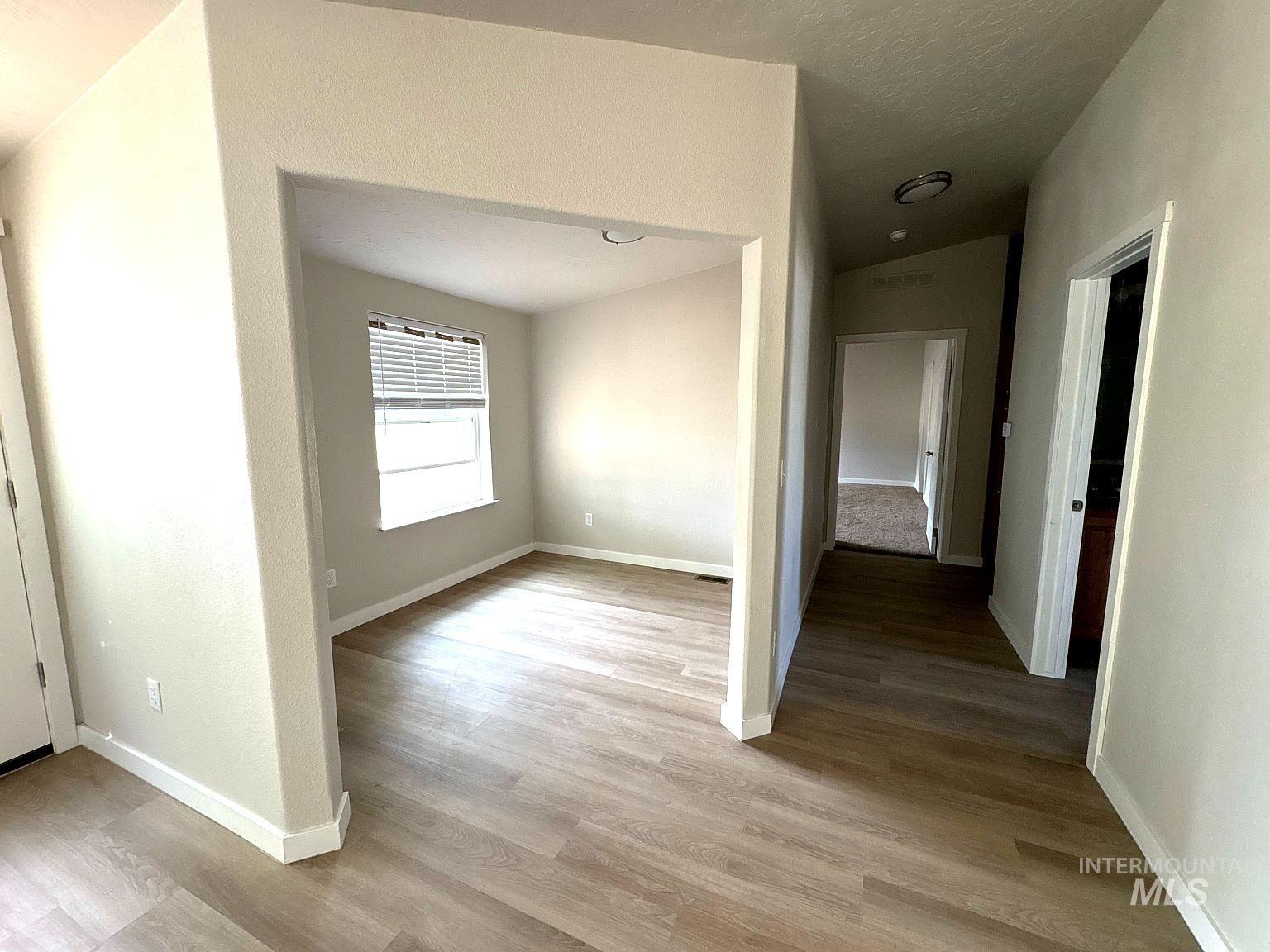 320 E Aruthur Ave Property Photo 15