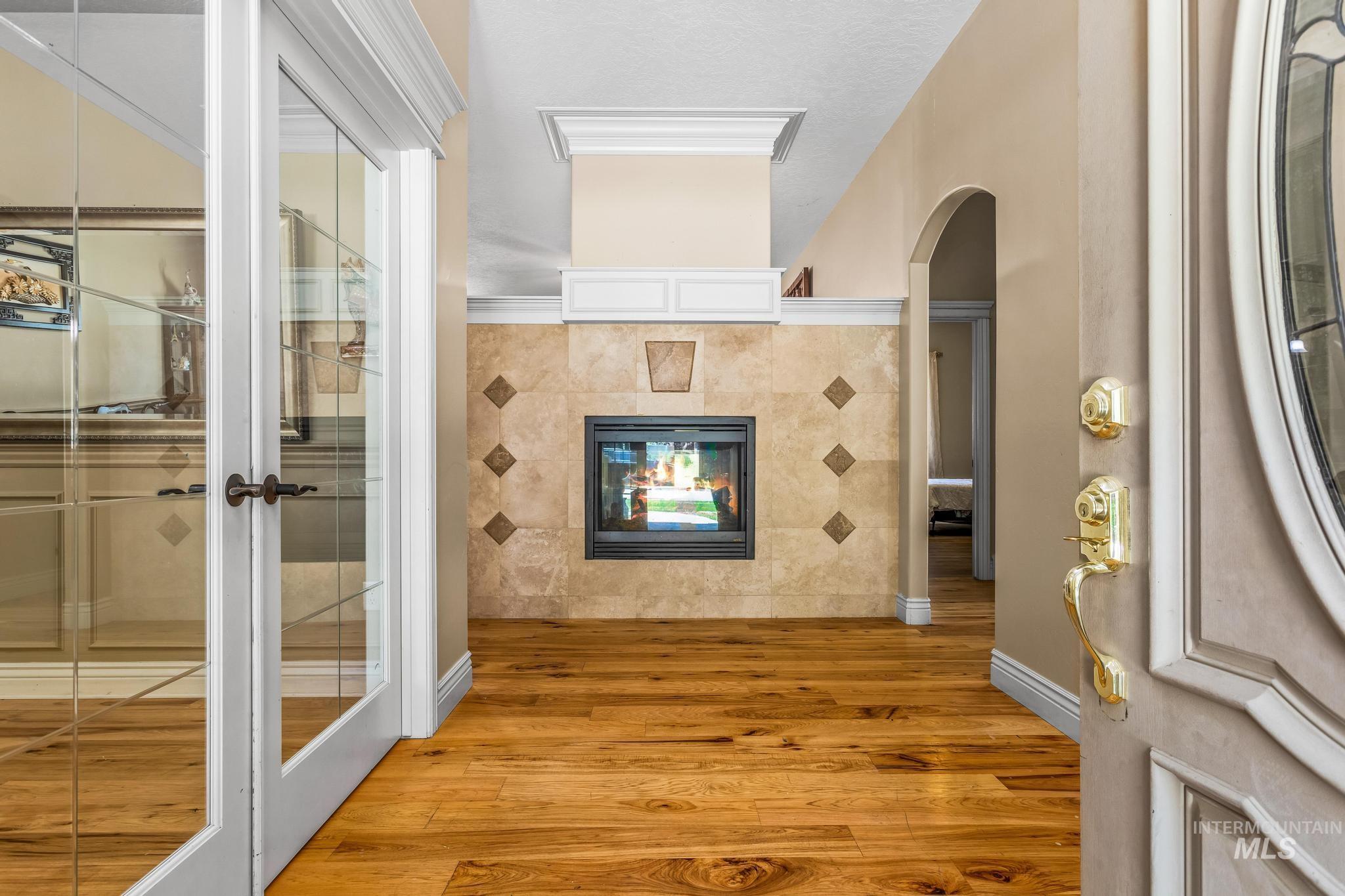 3711 S Arno Avenue Property Photo 3