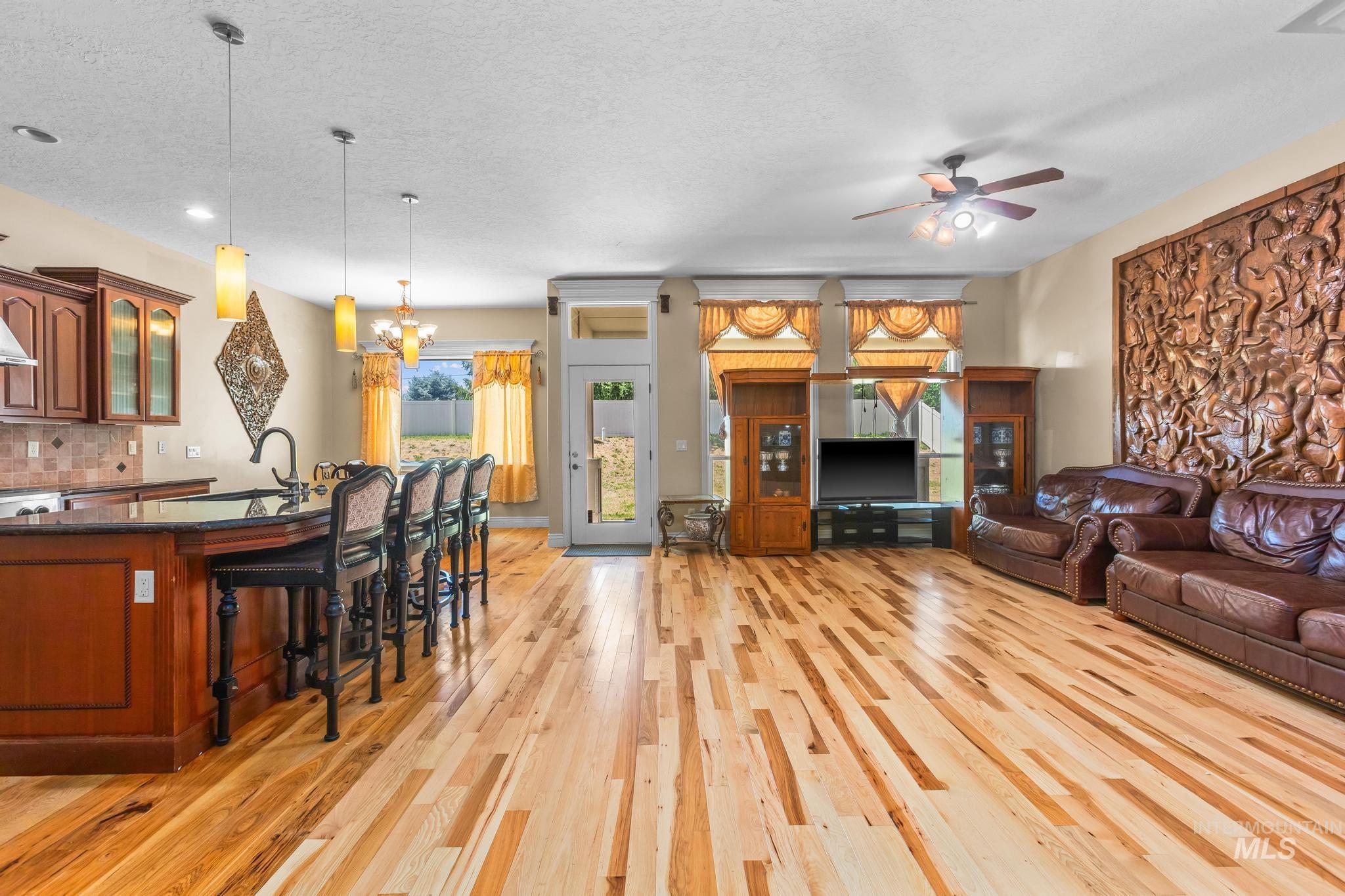 3711 S Arno Avenue Property Photo 10