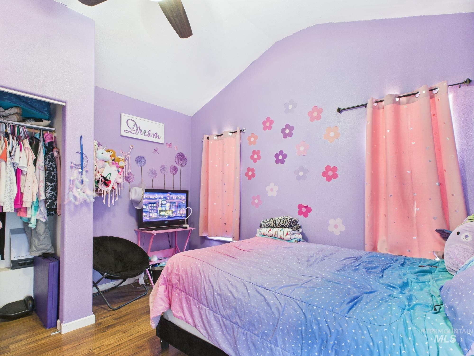 1428 Bryden Ave. Property Photo 17