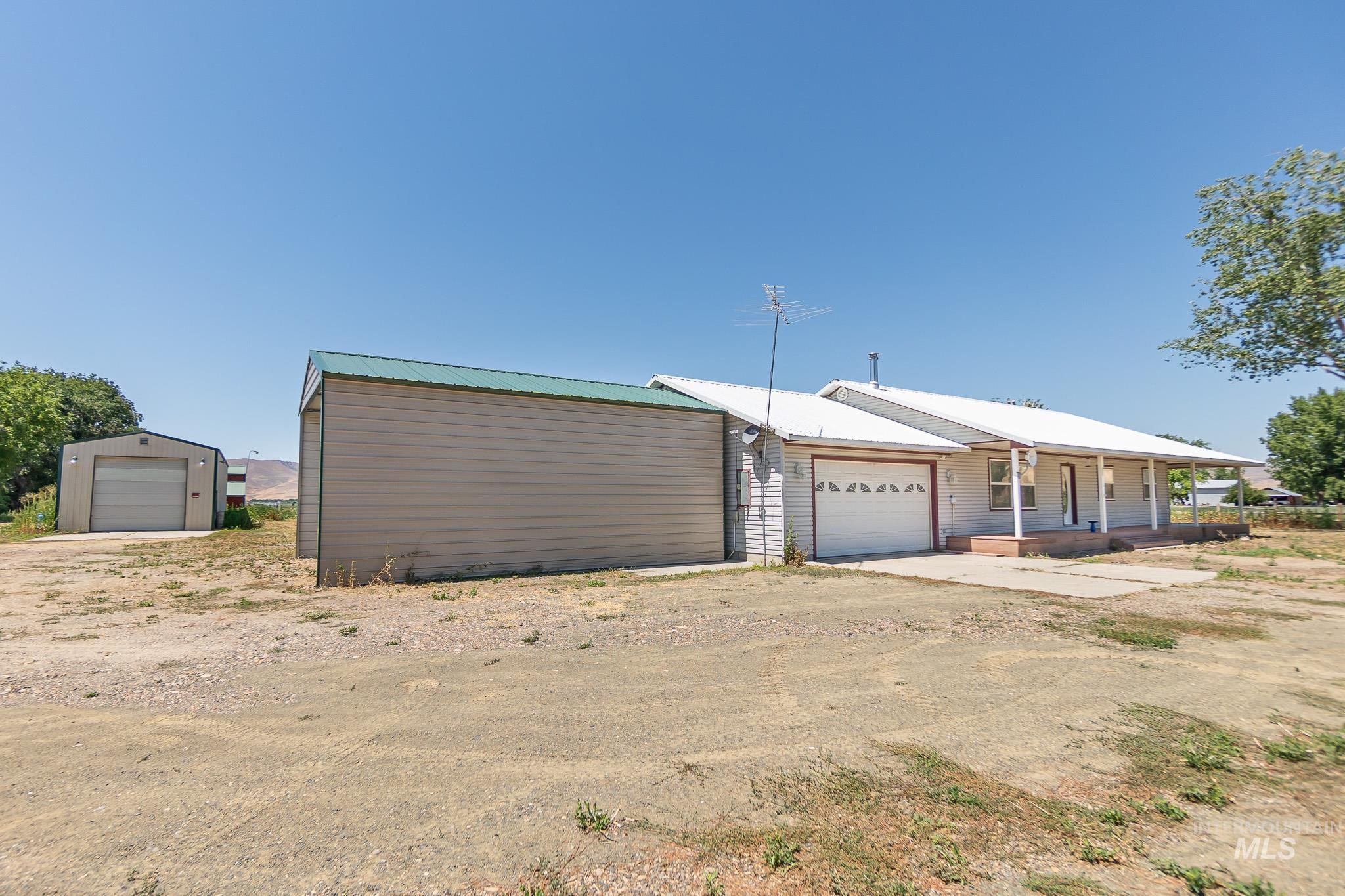 855 Jonathan Rd Property Photo 7