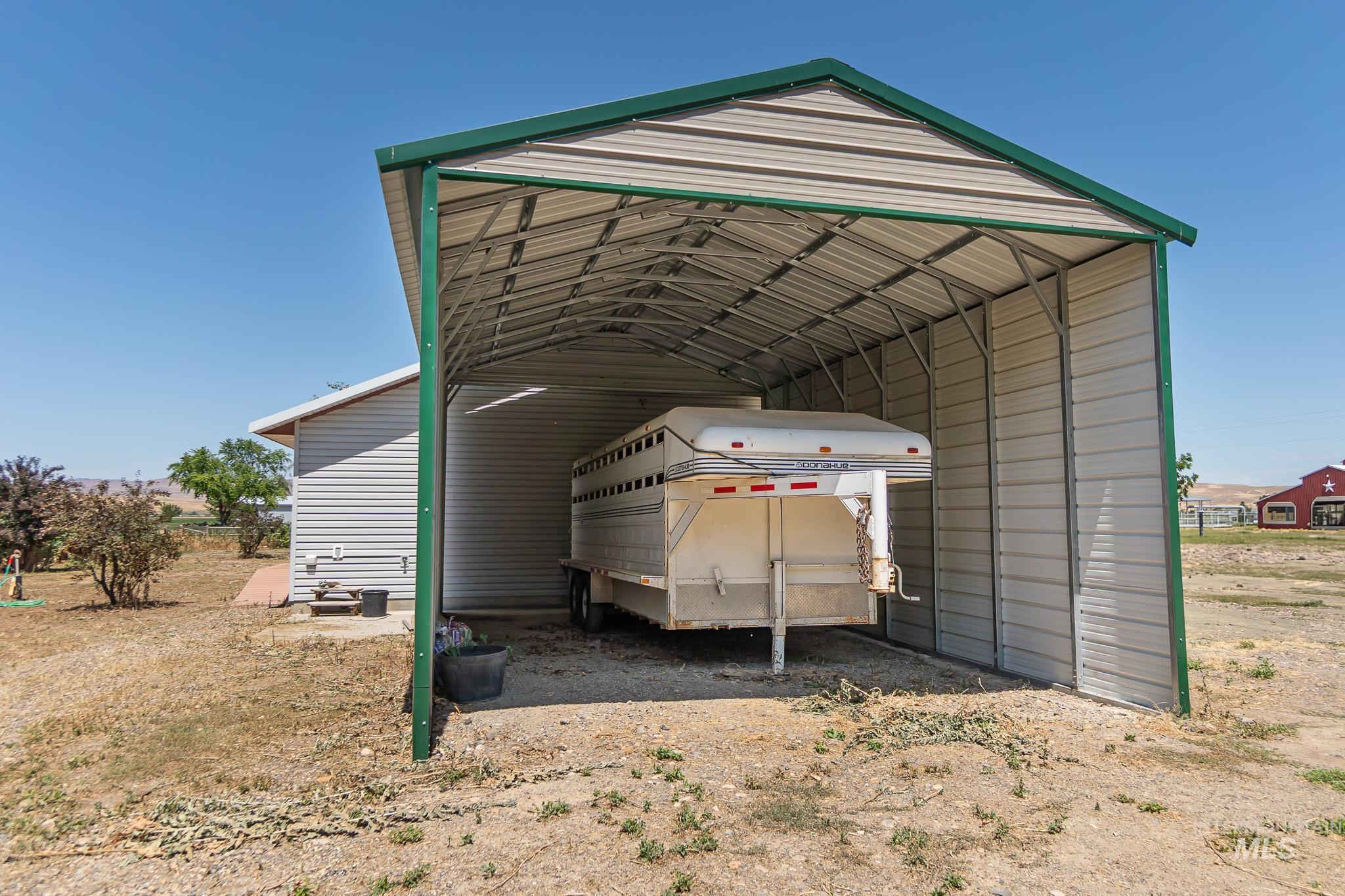 855 Jonathan Rd Property Photo 9