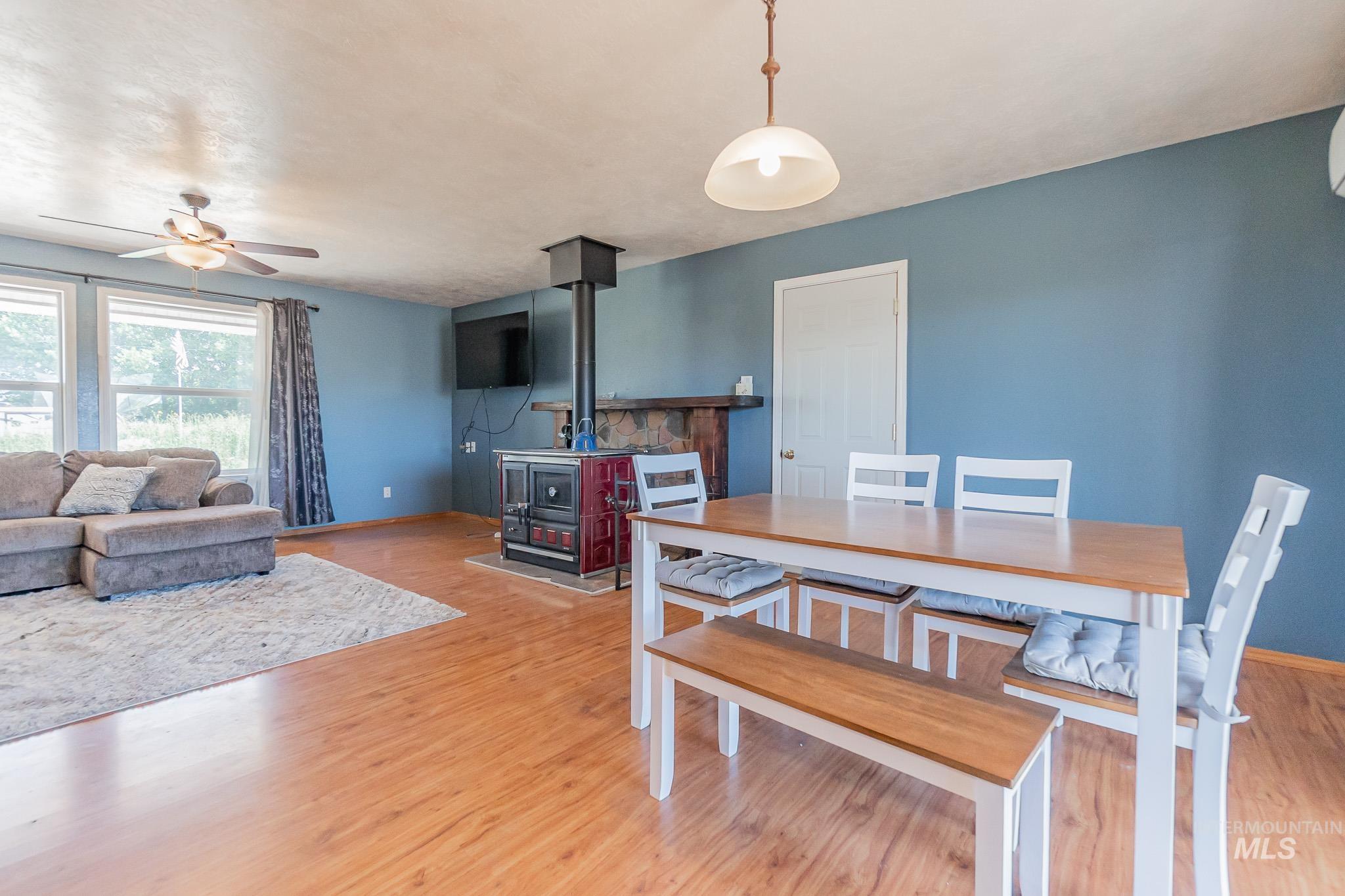 855 Jonathan Rd Property Photo 17