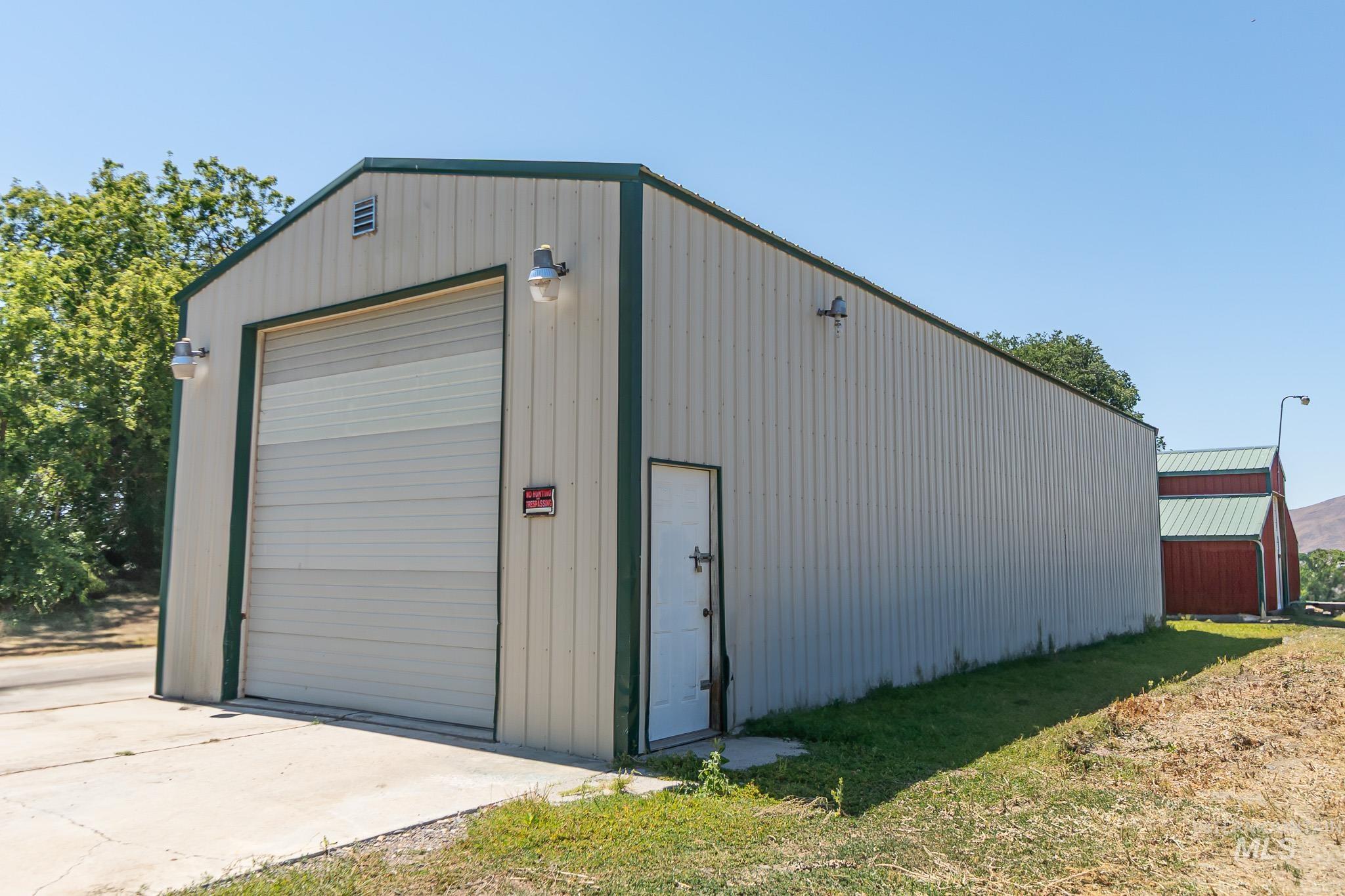 855 Jonathan Rd Property Photo 36