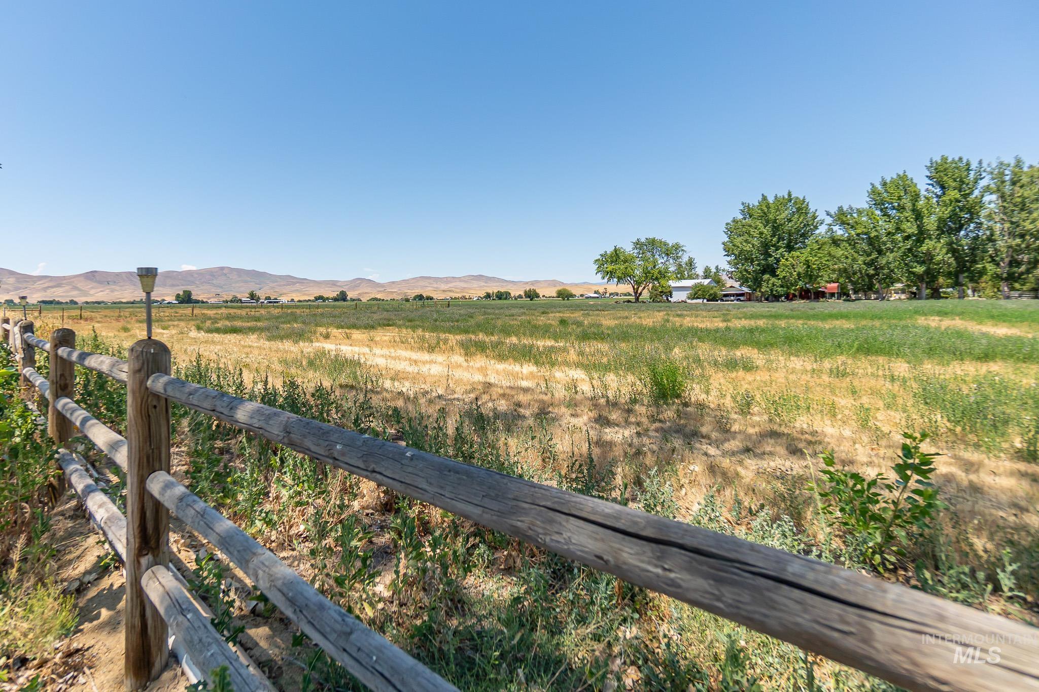 855 Jonathan Rd Property Photo 41