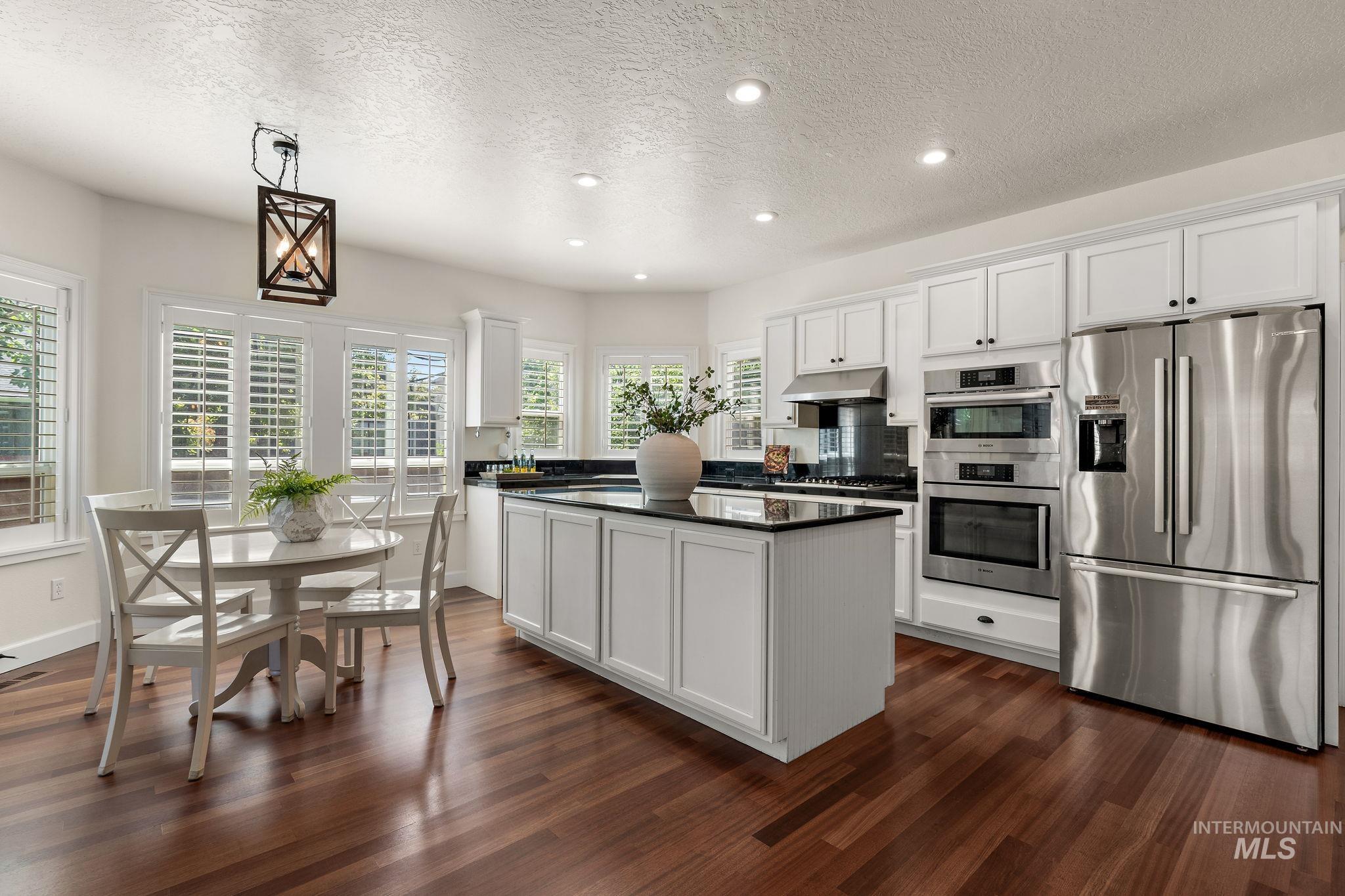 5742 N Black Sand Ave Property Photo 11