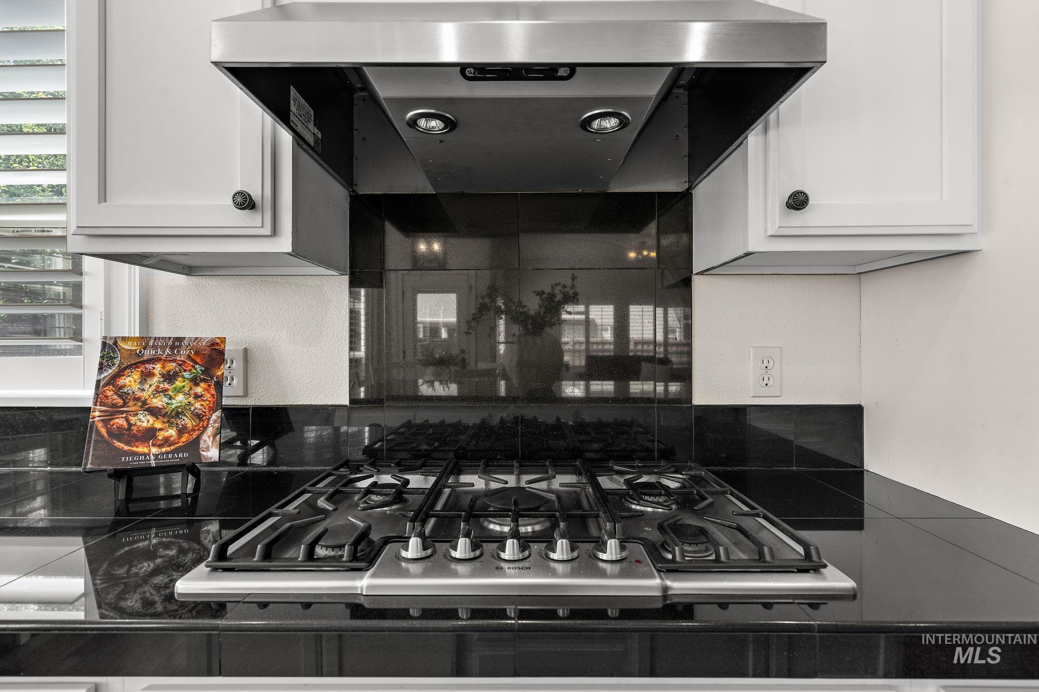 5742 N Black Sand Ave Property Photo 16