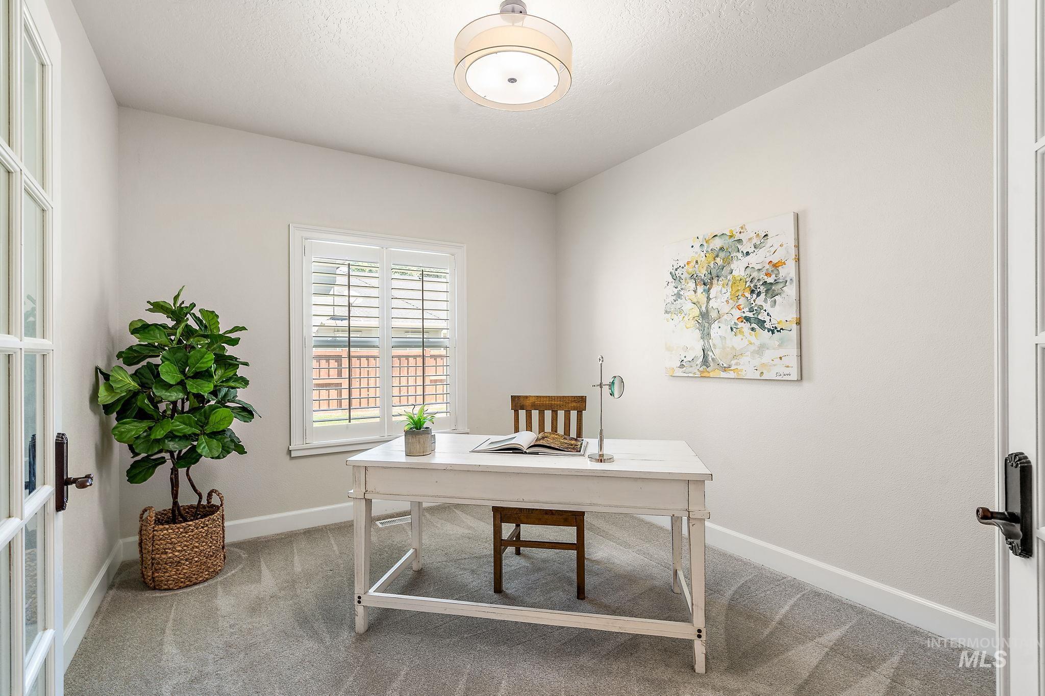 5742 N Black Sand Ave Property Photo 18