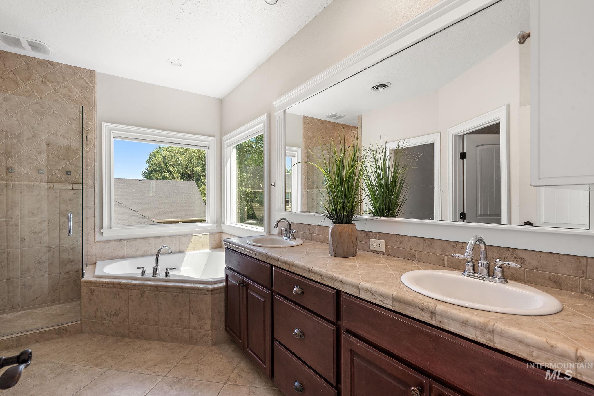 5742 N Black Sand Ave Property Photo 25