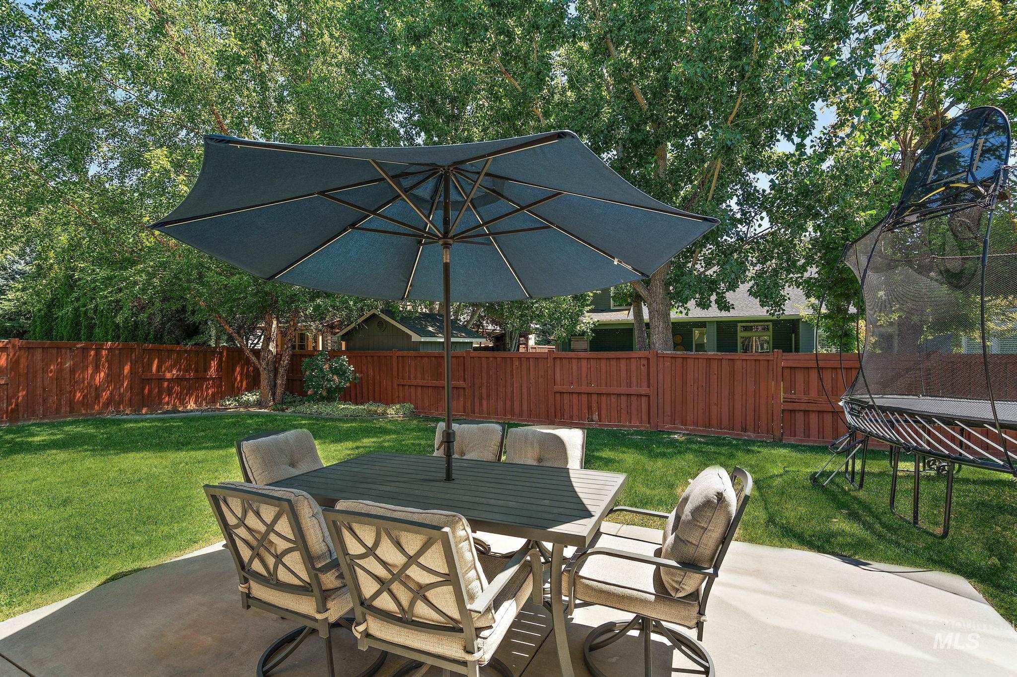 5742 N Black Sand Ave Property Photo 37