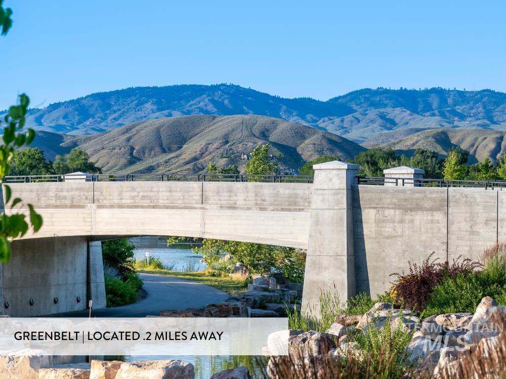 4340 E Haystack St Property Photo 47