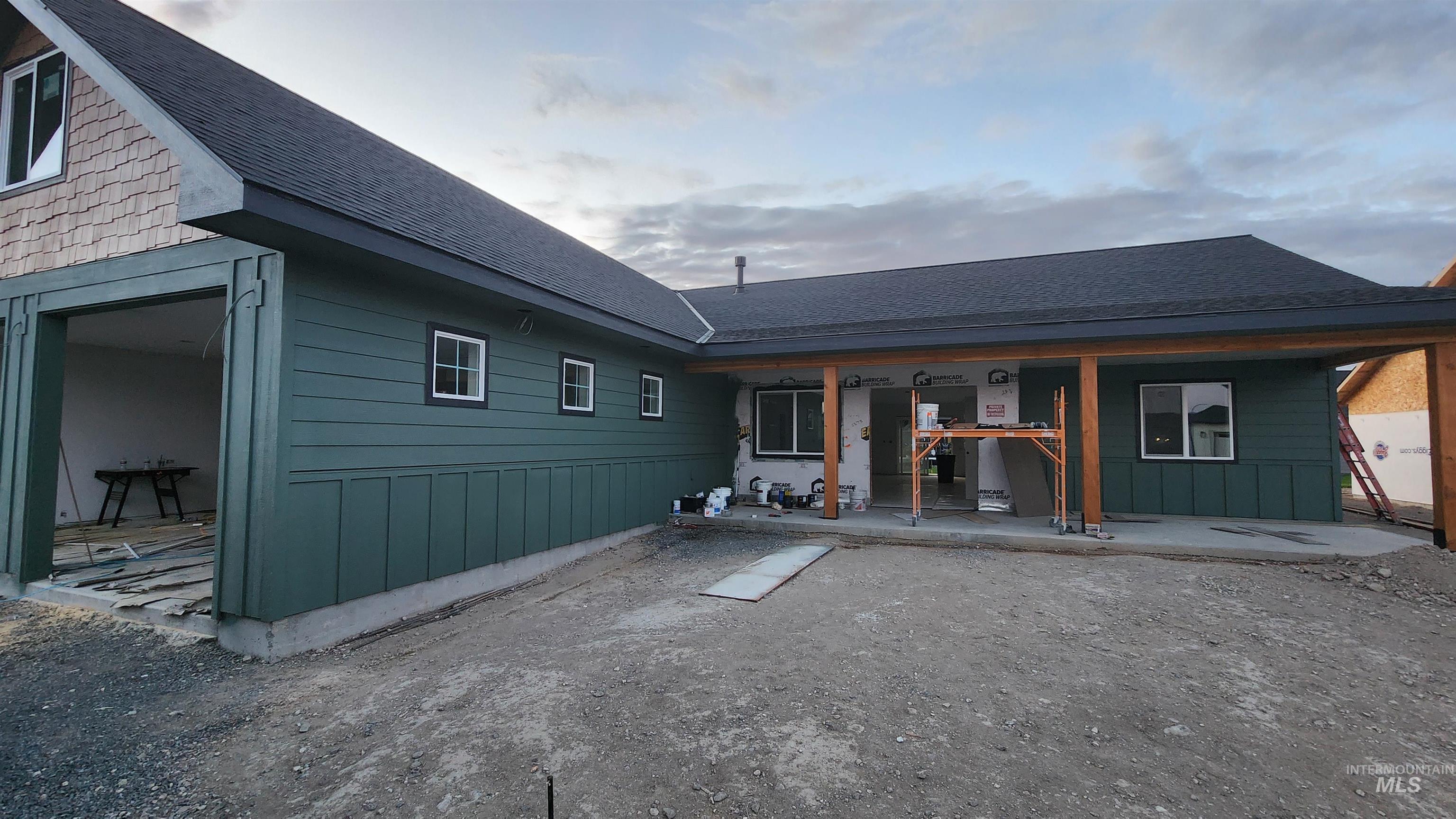 1719 Pathway Ct Property Photo 1