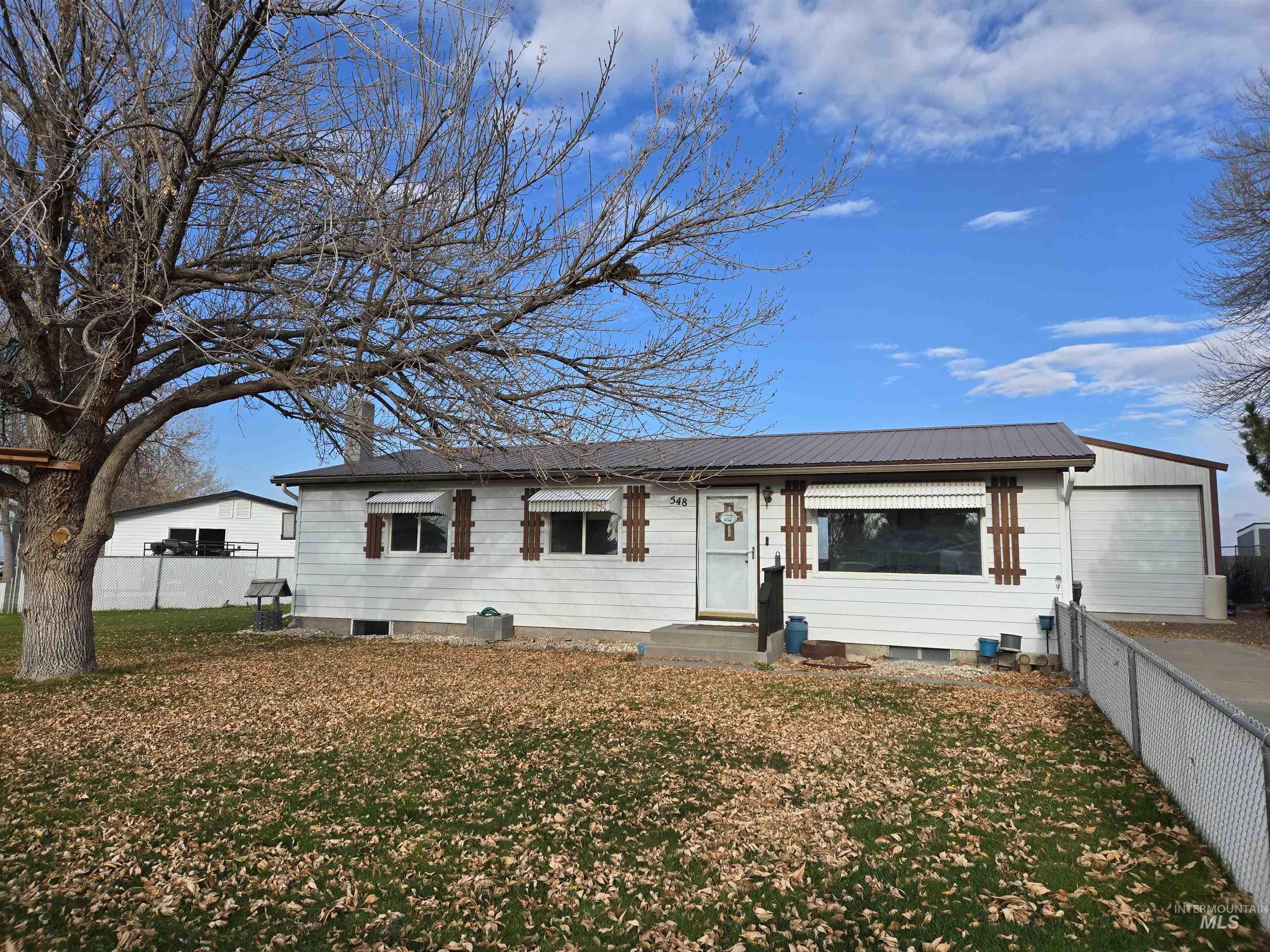 548 Wiseman Street Property Photo 1