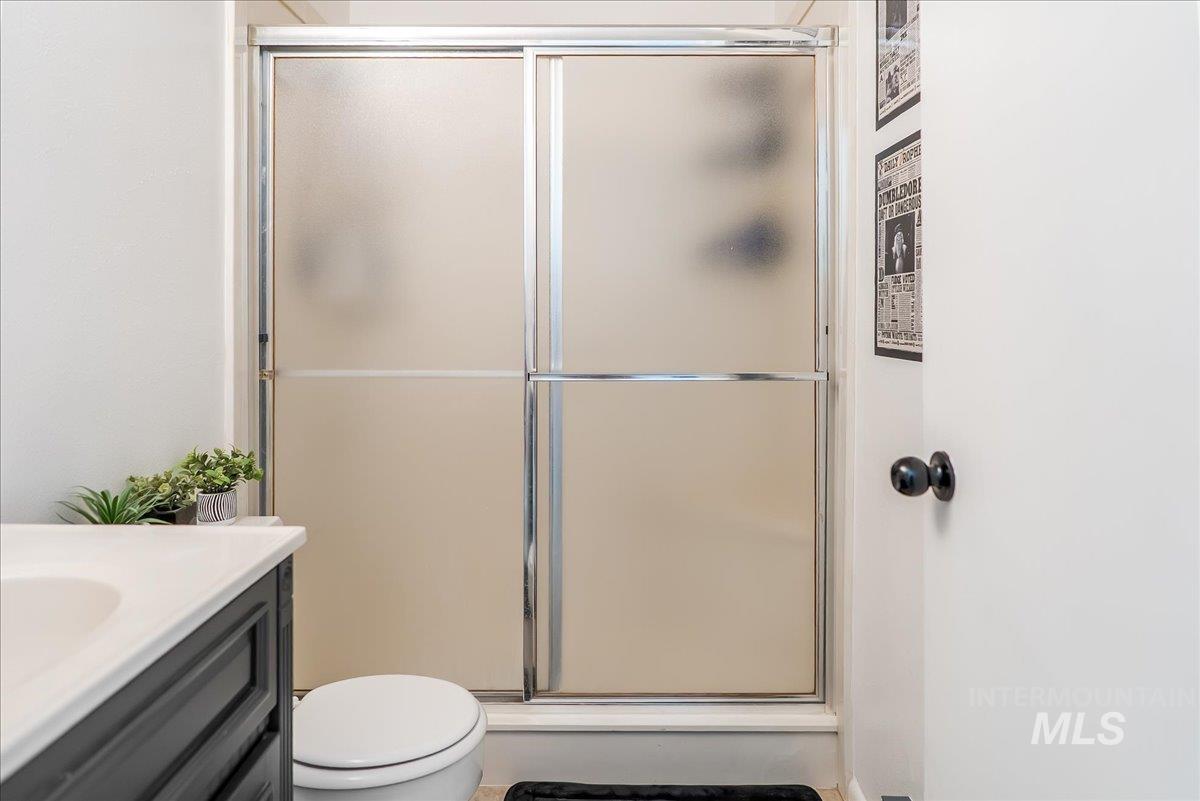 548 Wiseman Street Property Photo 17