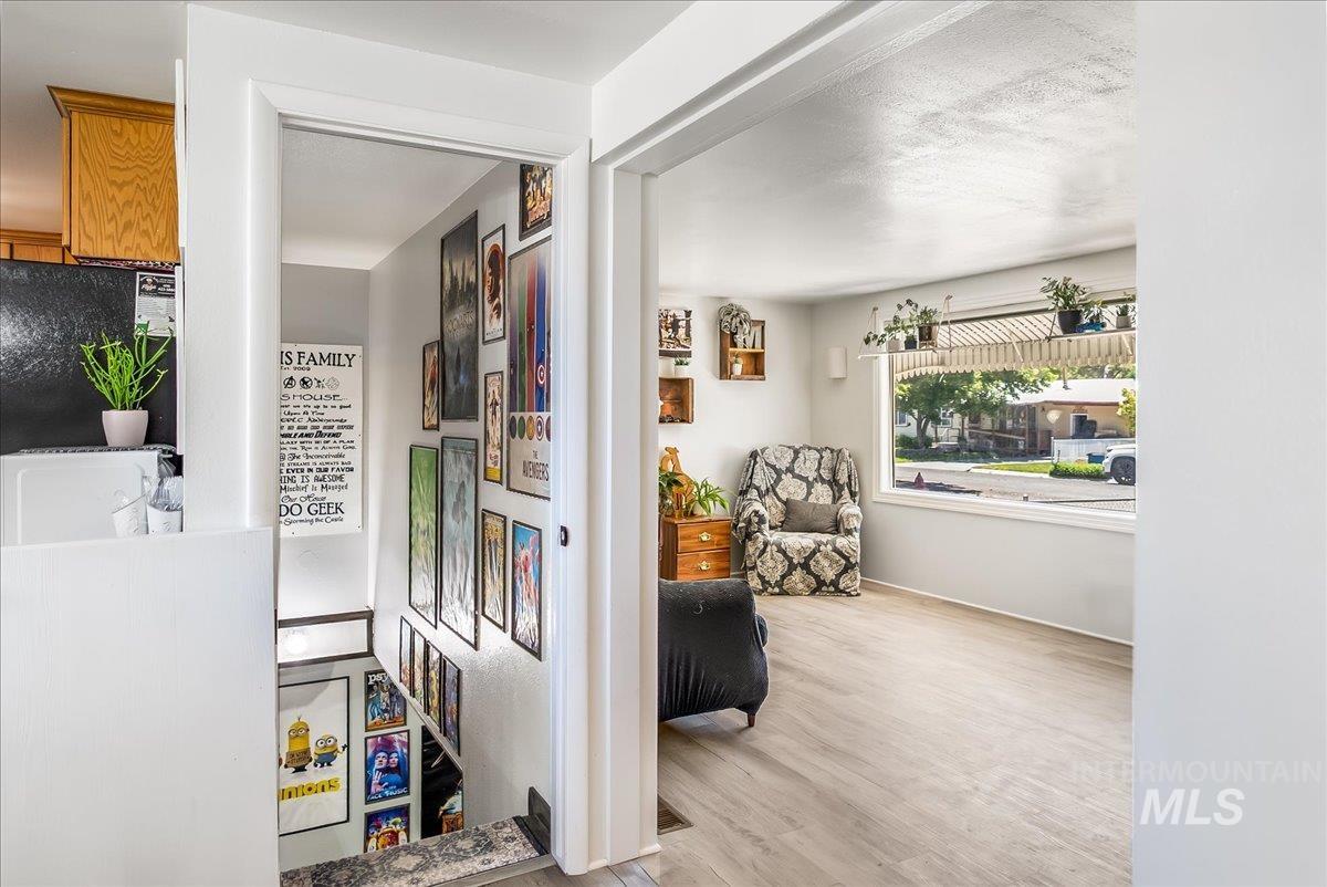 548 Wiseman Street Property Photo 28