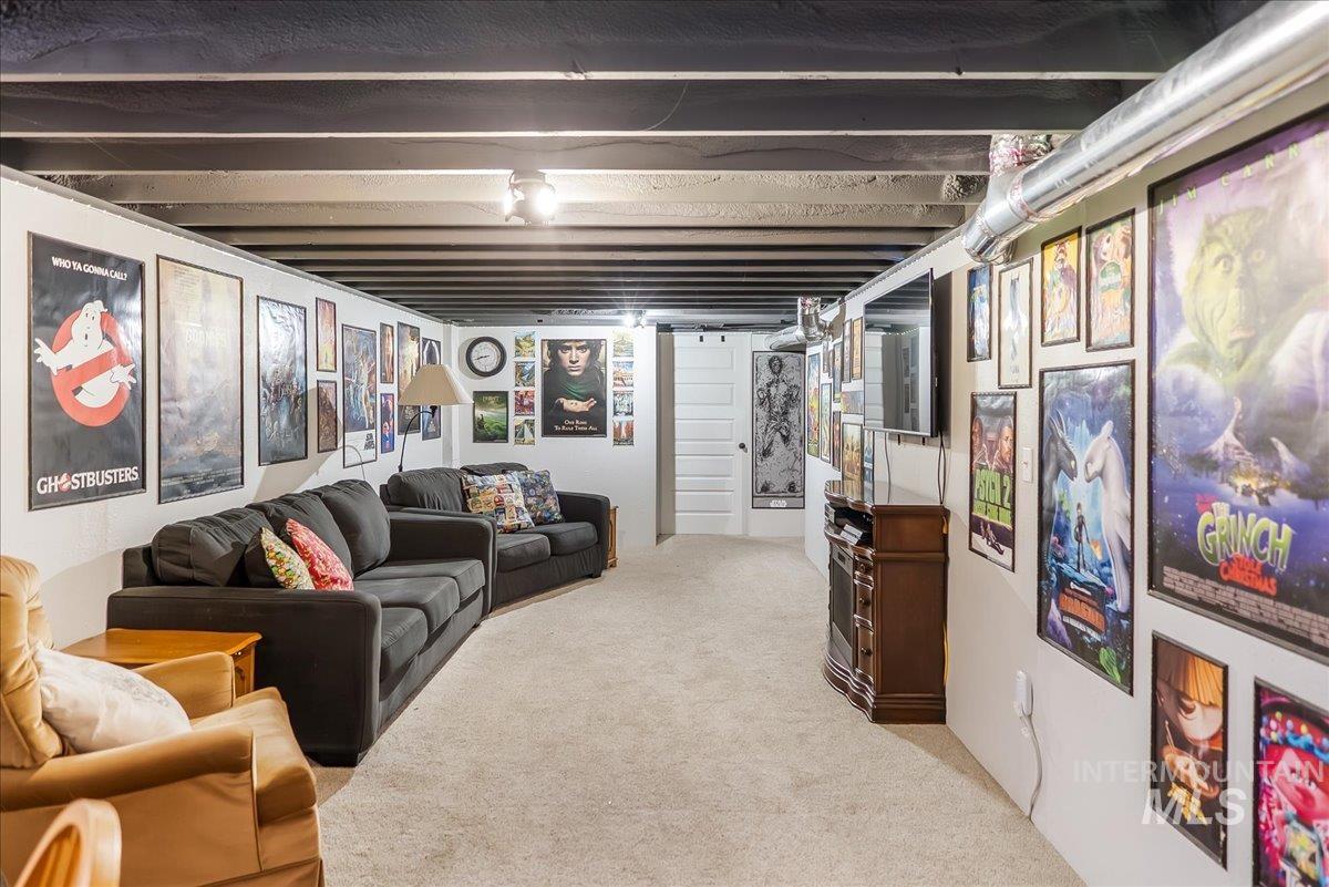 548 Wiseman Street Property Photo 30