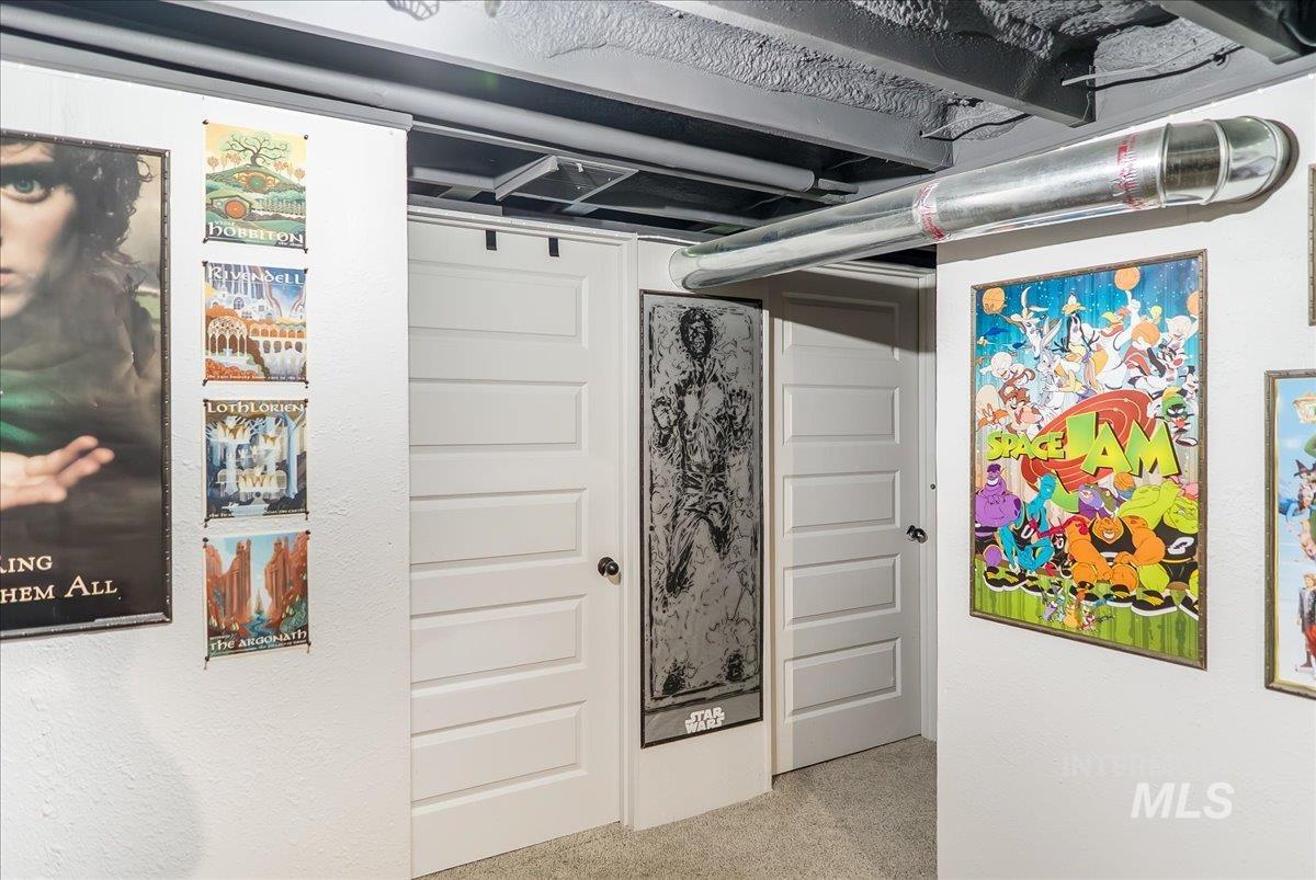 548 Wiseman Street Property Photo 34