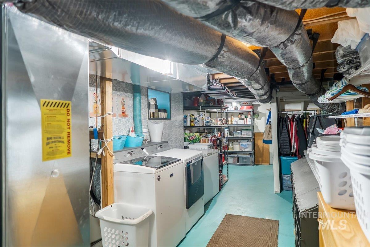 548 Wiseman Street Property Photo 35