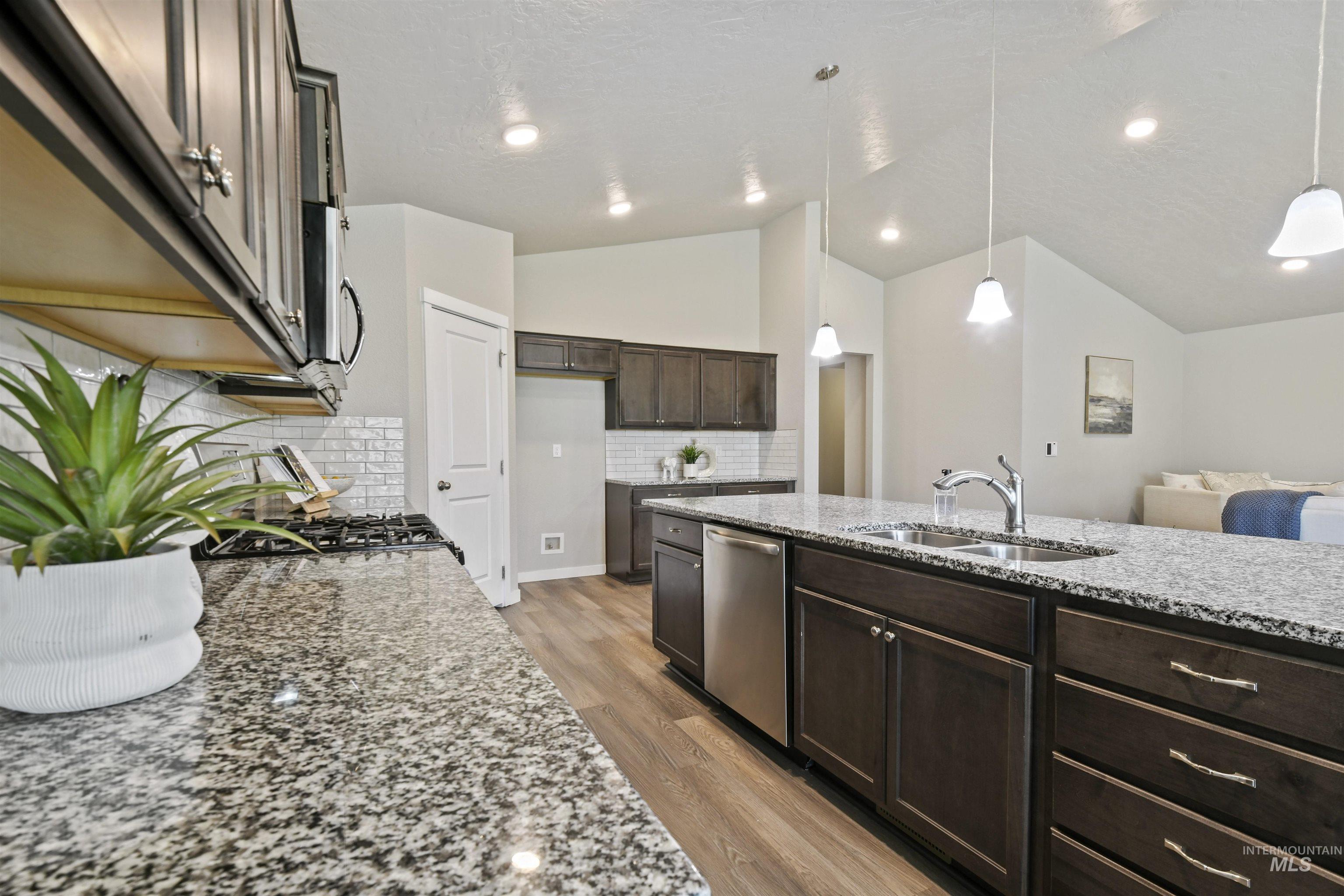 3499 S Rosa Parks Way Property Photo 10