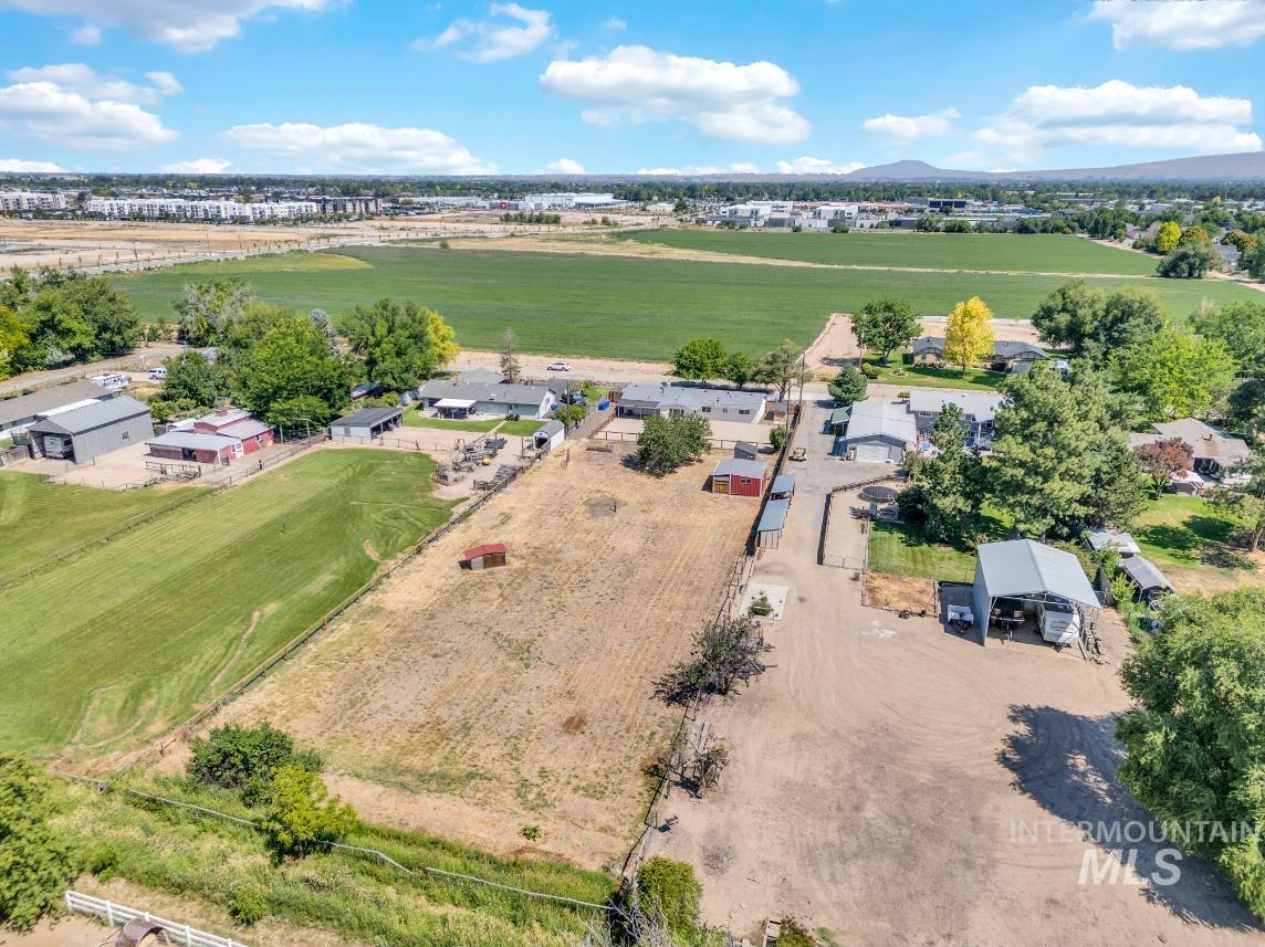 2155 W Waltman Property Photo 30