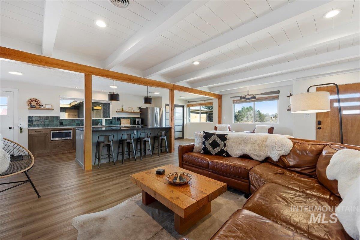 2672 E 4000 N Property Photo 7