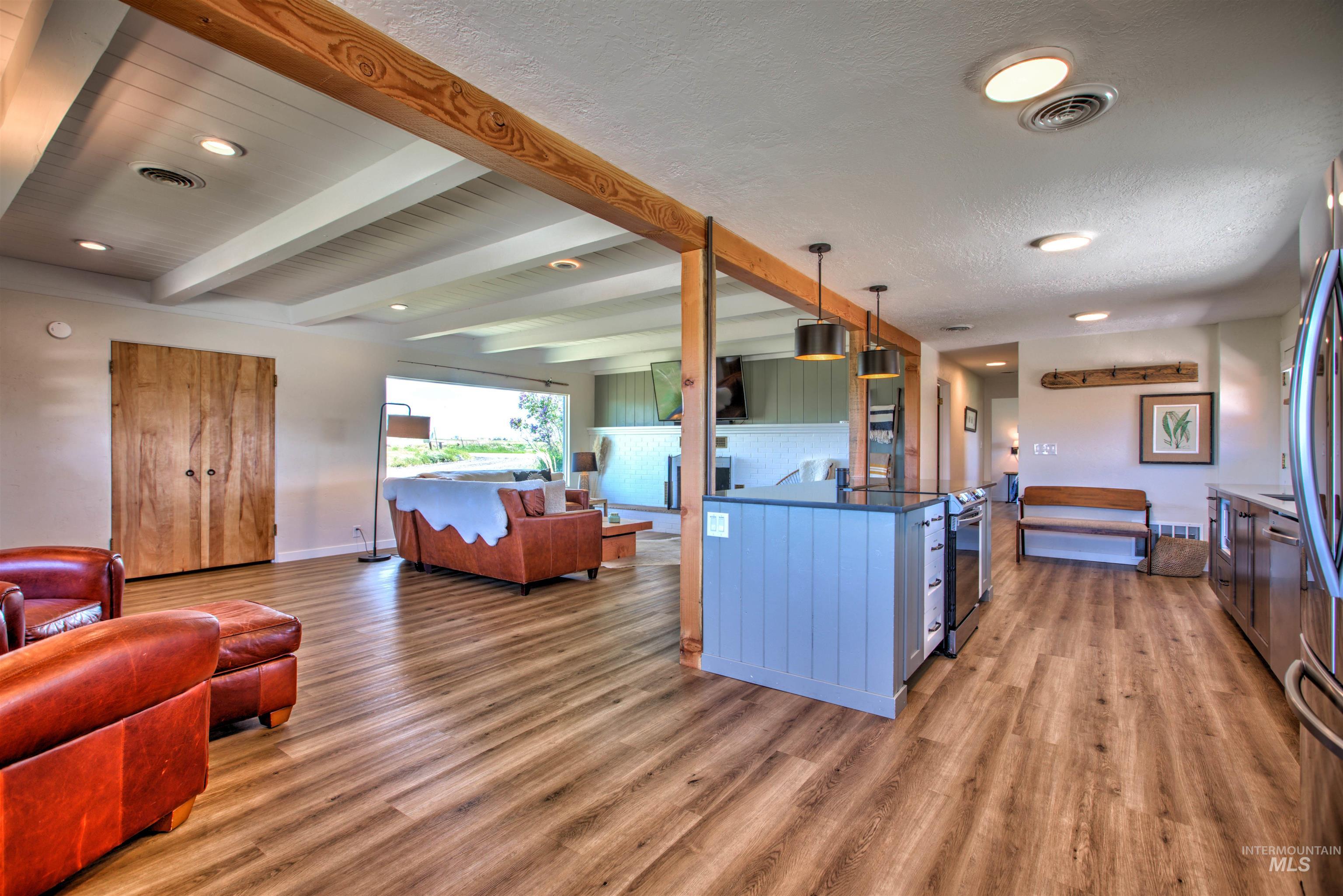 2672 E 4000 N Property Photo 10