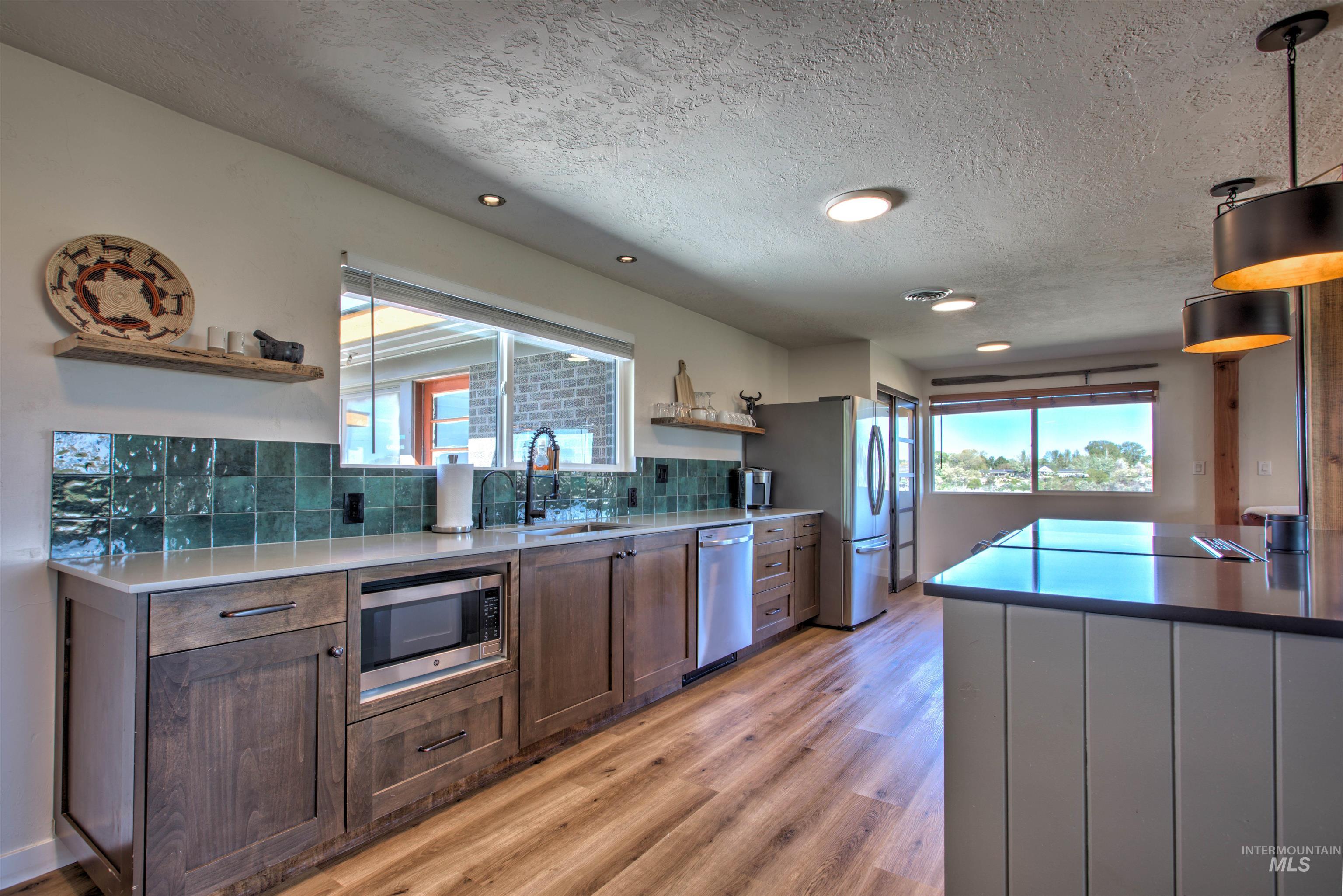 2672 E 4000 N Property Photo 13