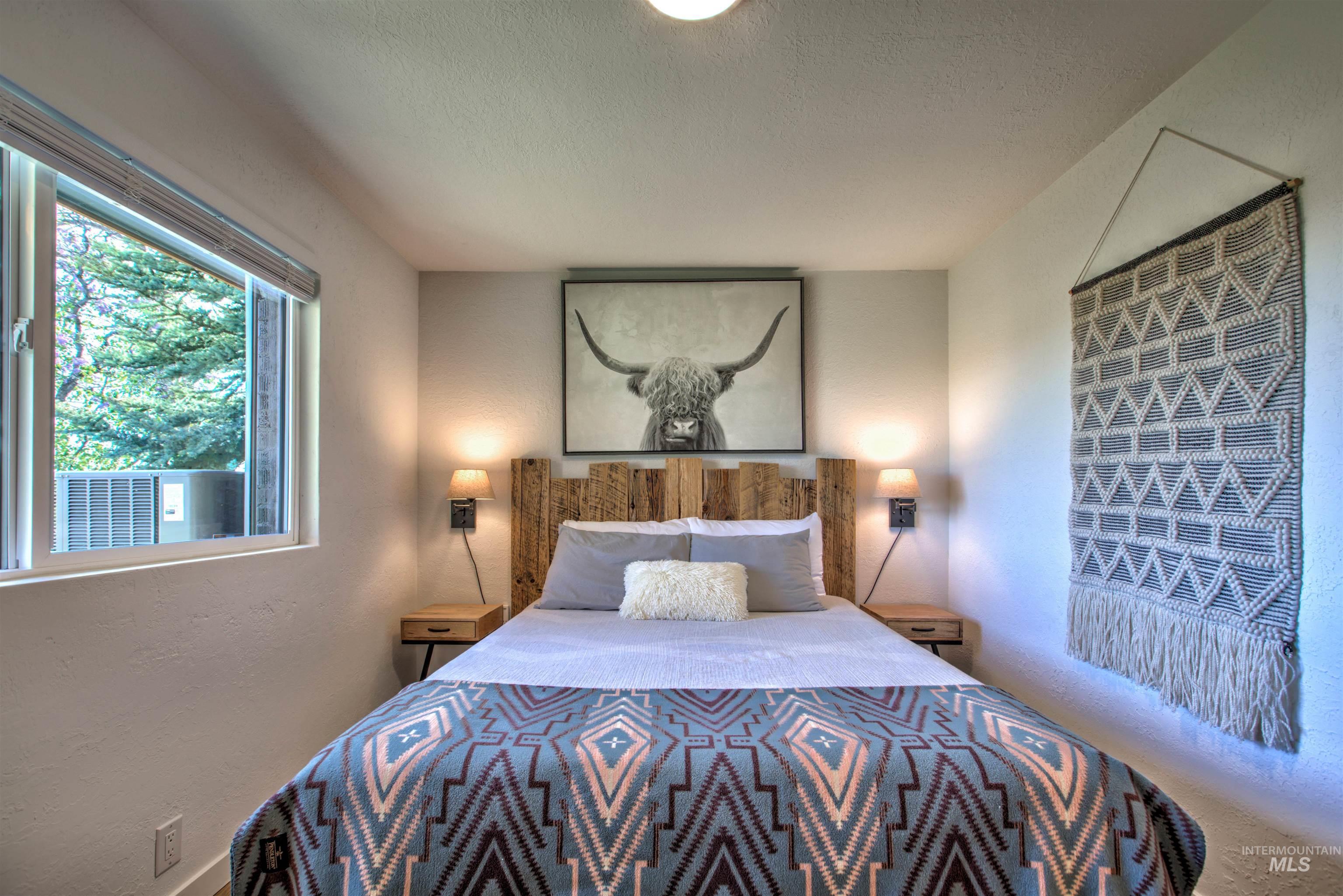 2672 E 4000 N Property Photo 20