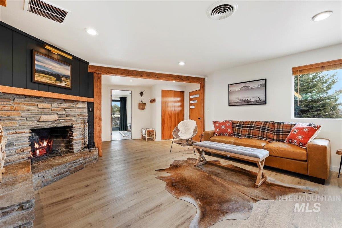 2672 E 4000 N Property Photo 28