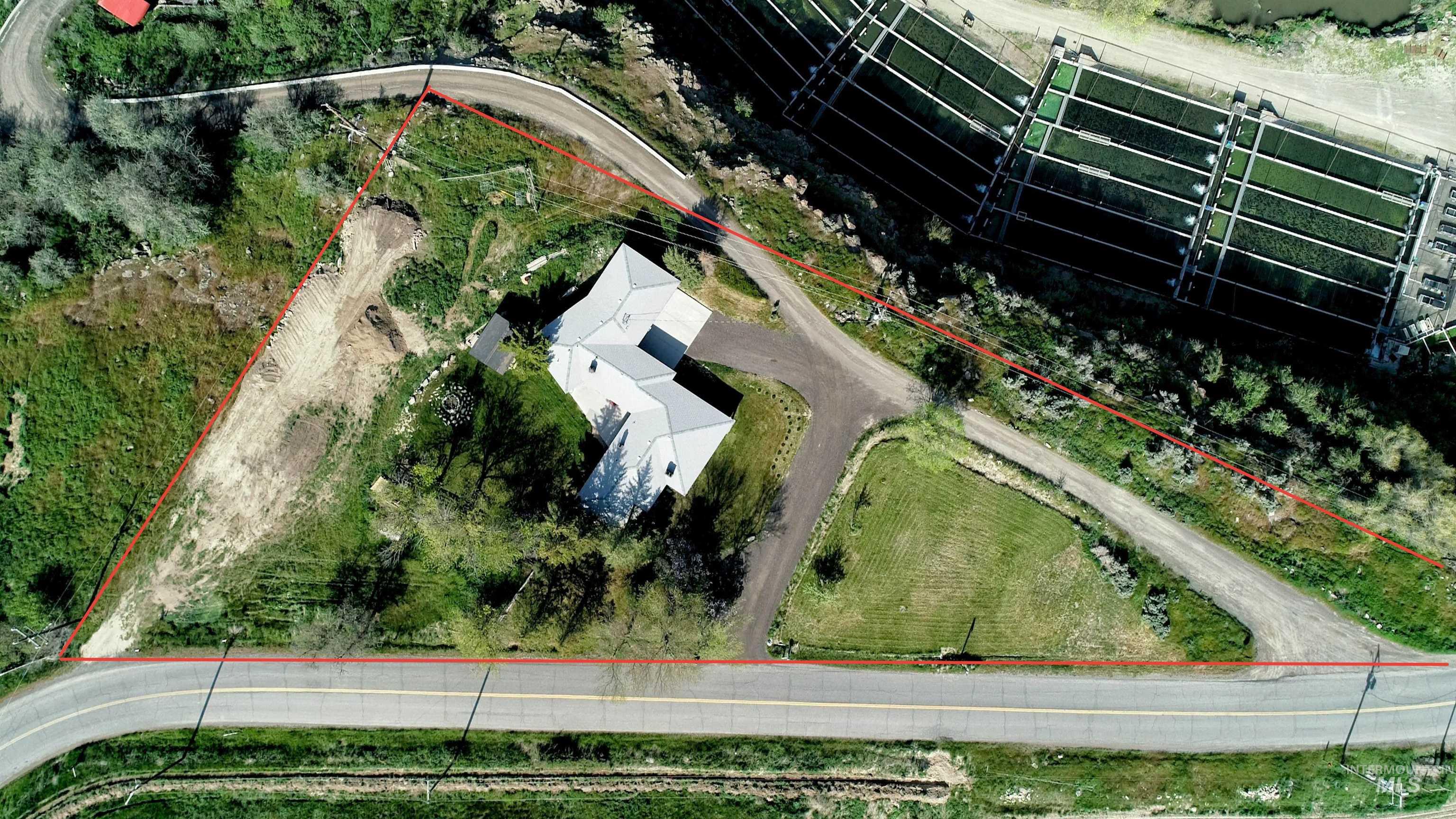 2672 E 4000 N Property Photo 50