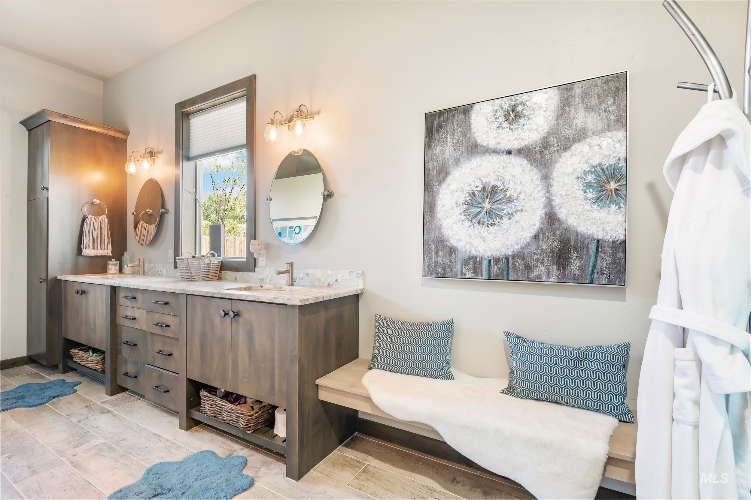 900 Robin Ln Property Photo 26