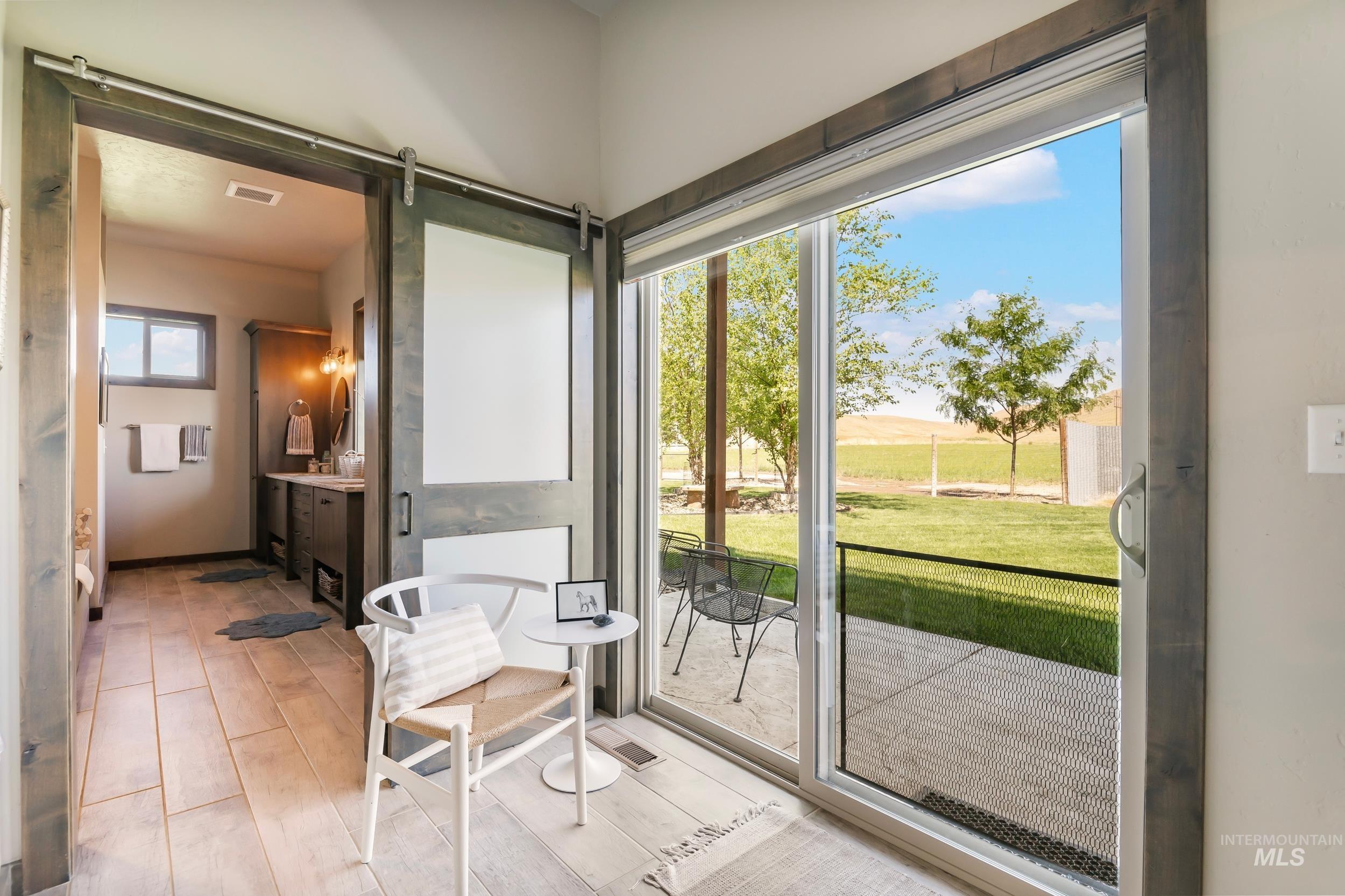 900 Robin Ln Property Photo 27