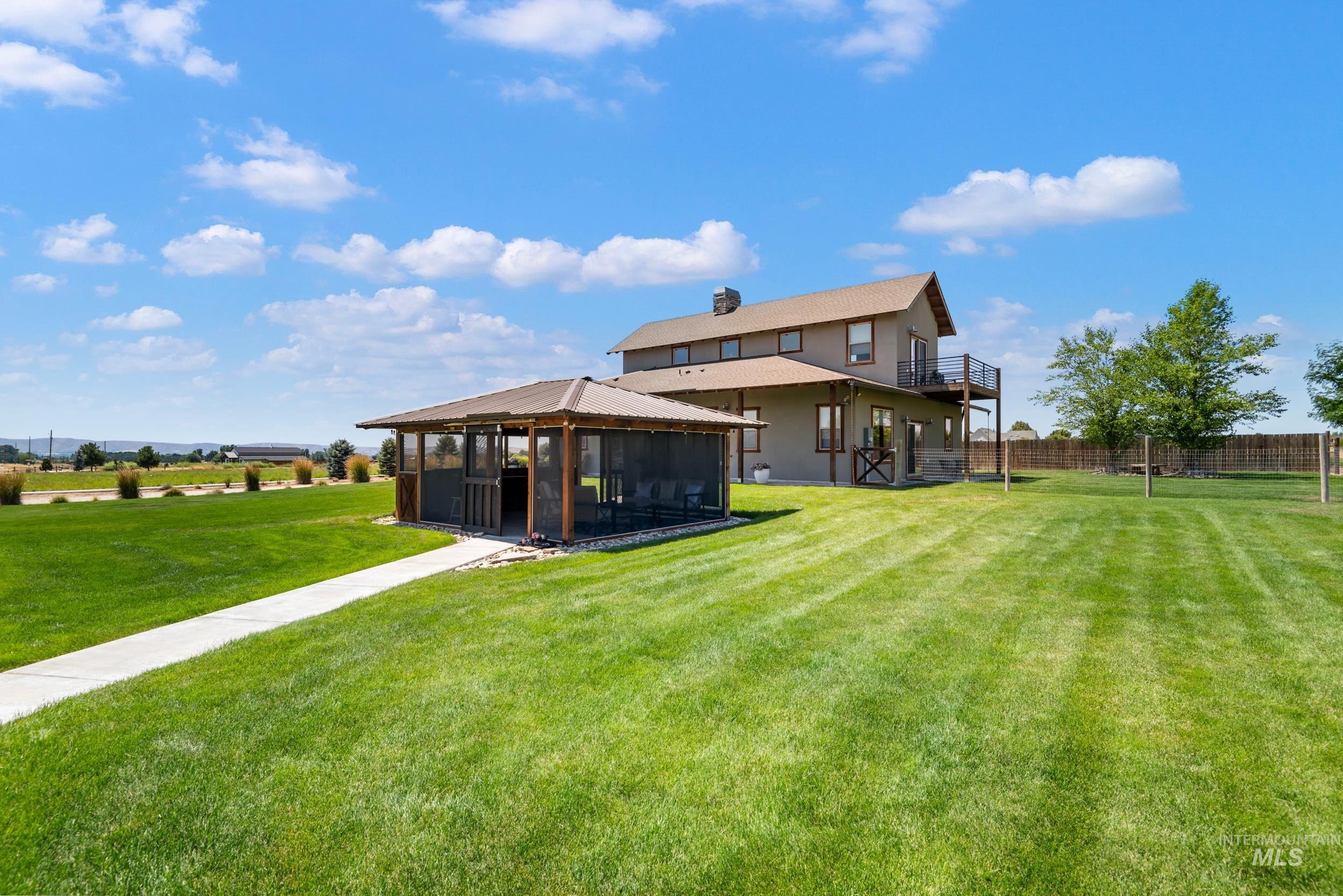 900 Robin Ln Property Photo 35