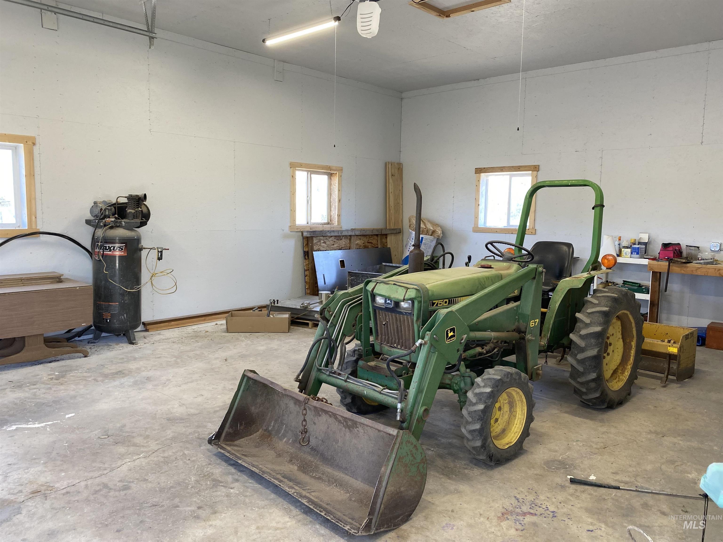 4391 E Hwy 8 Property Photo 28