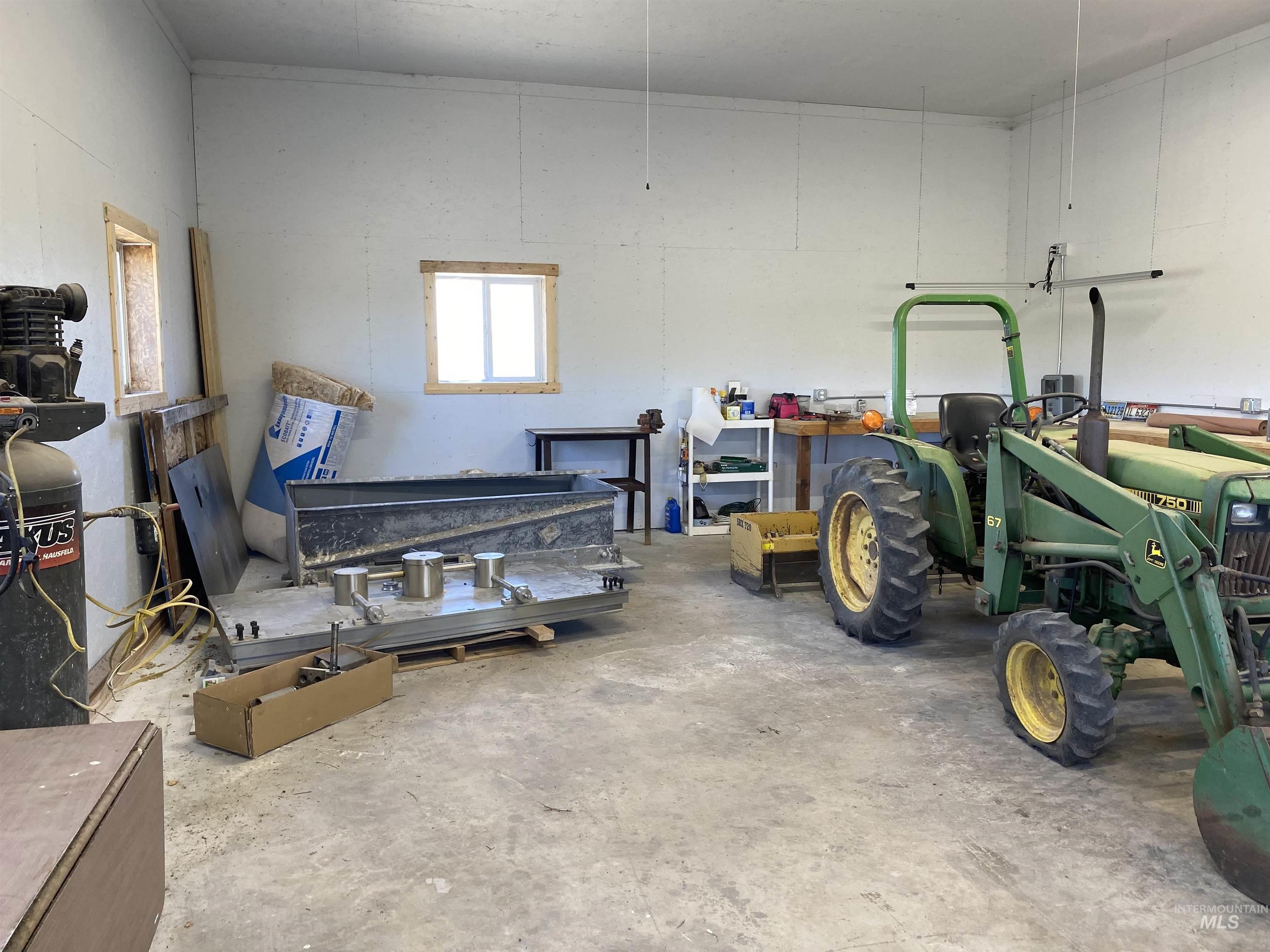 4391 E Hwy 8 Property Photo 29