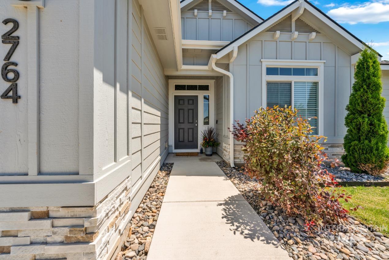 2764 N Iditarod Way Property Photo 2