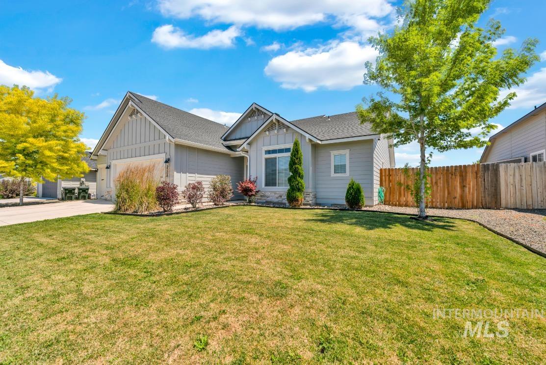 2764 N Iditarod Way Property Photo 5